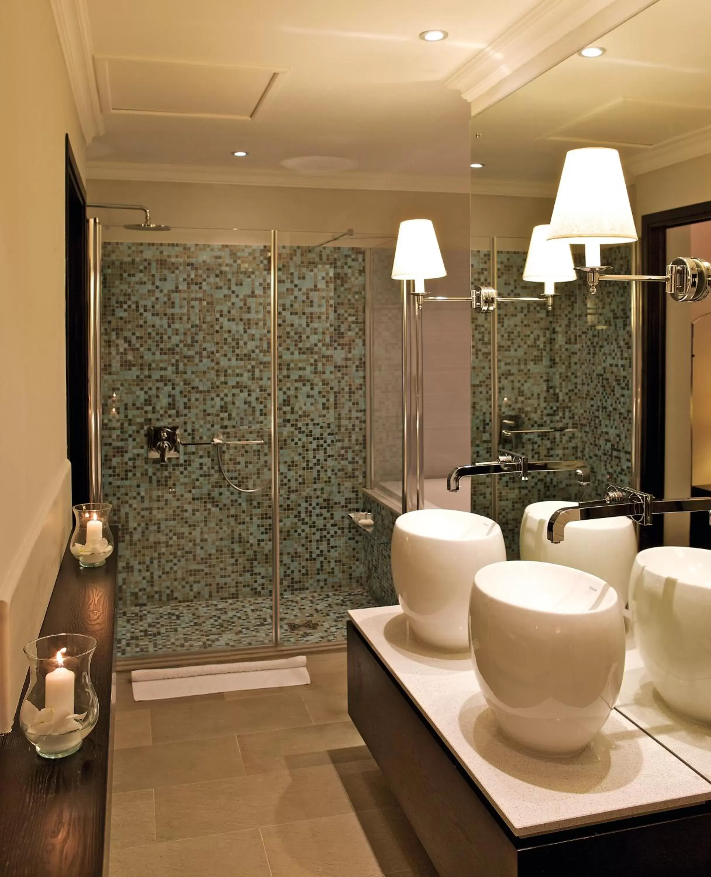 Bathroom in LUX* Saint Gilles Resort