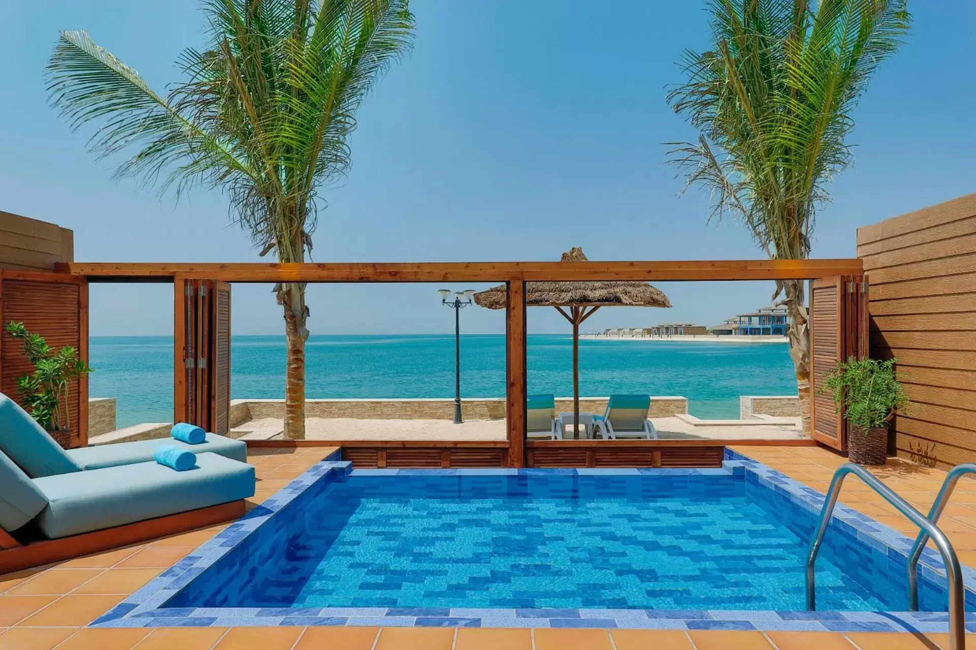 Pool view, Swimming Pool in Anantara World Islands Dubai Resort