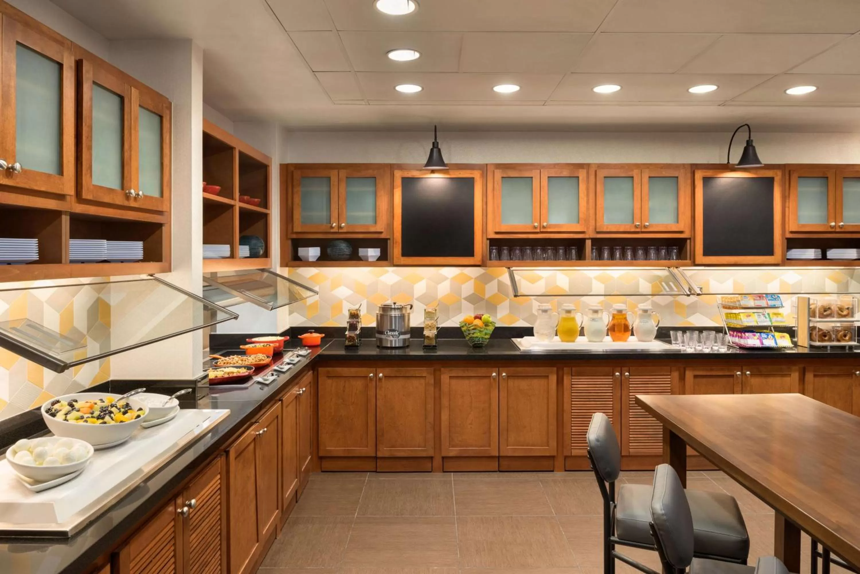 Restaurant/places to eat in Hyatt Place Chicago Schaumburg