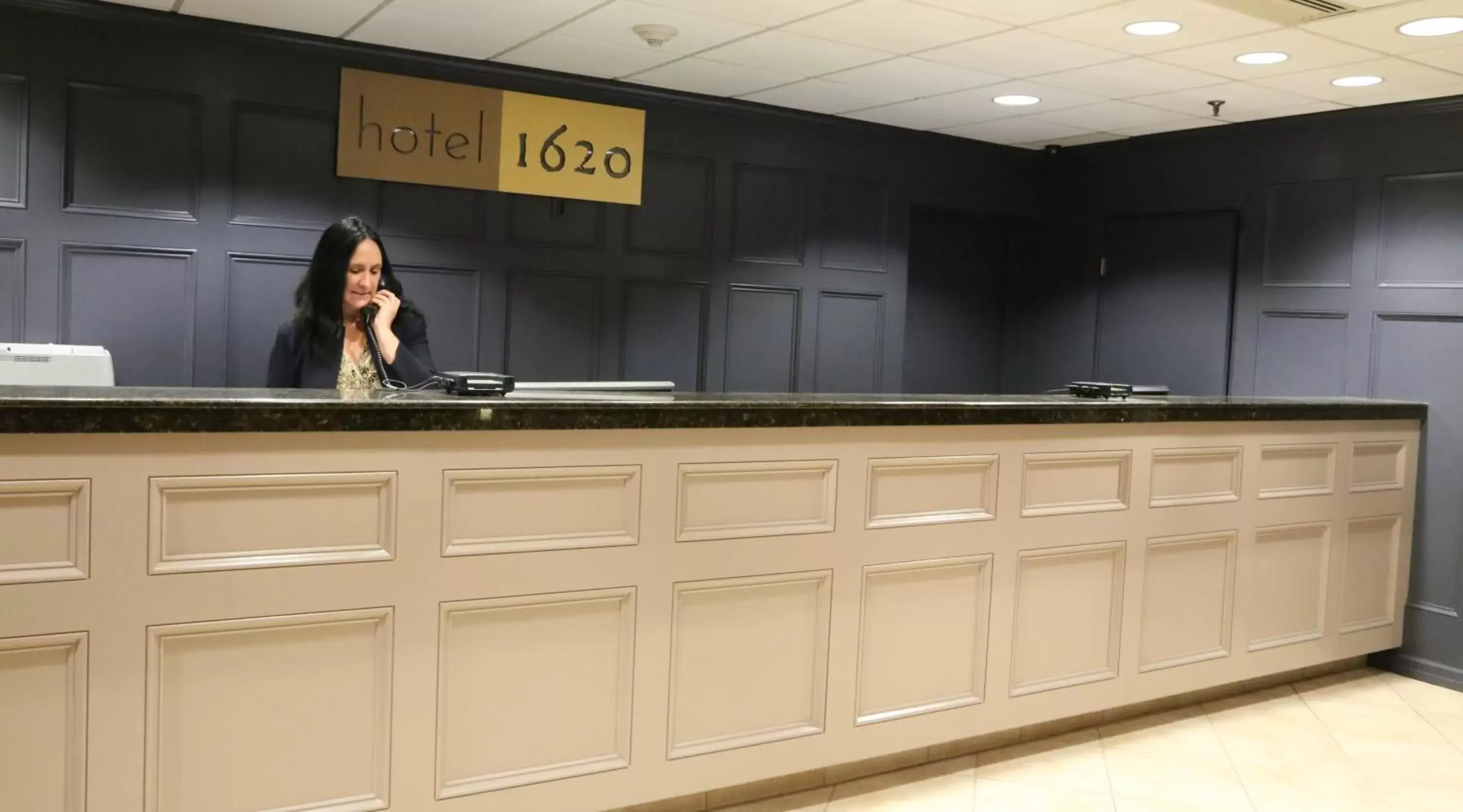 Lobby or reception, Lobby/Reception in Hotel 1620 Plymouth Harbor