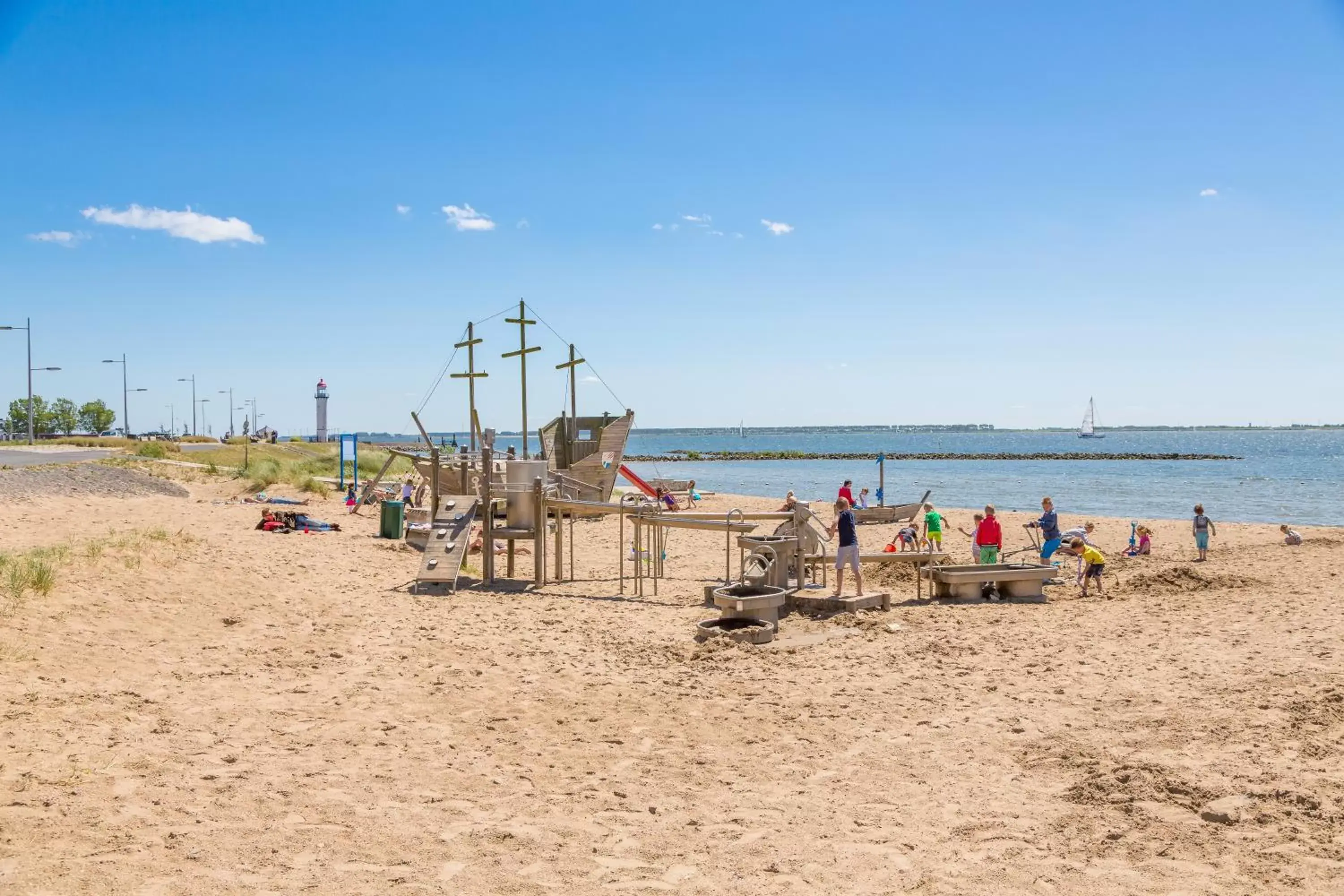 Beach in Beachhotel Cape Helius