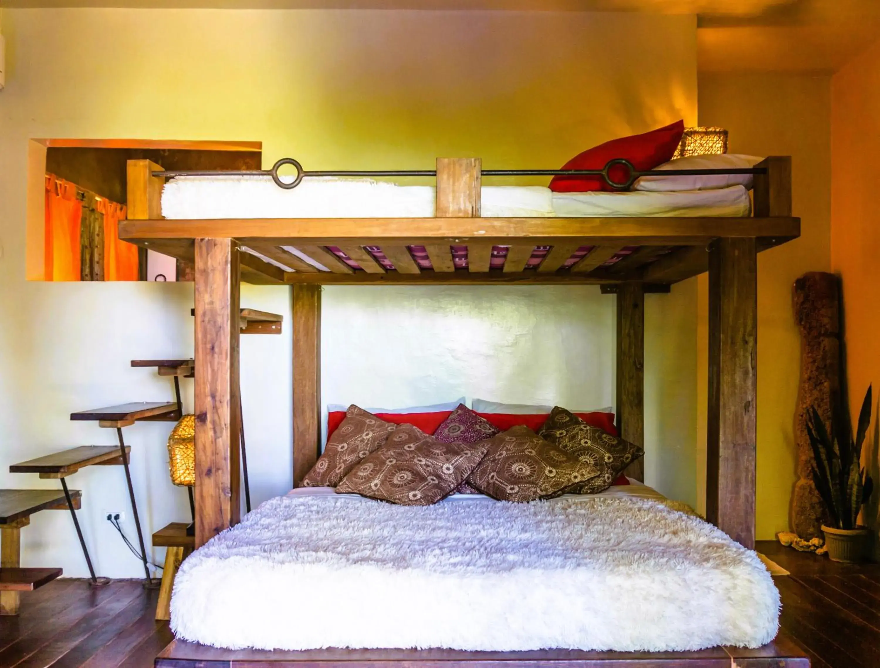 Bunk Bed in Happiness Boutique Resort