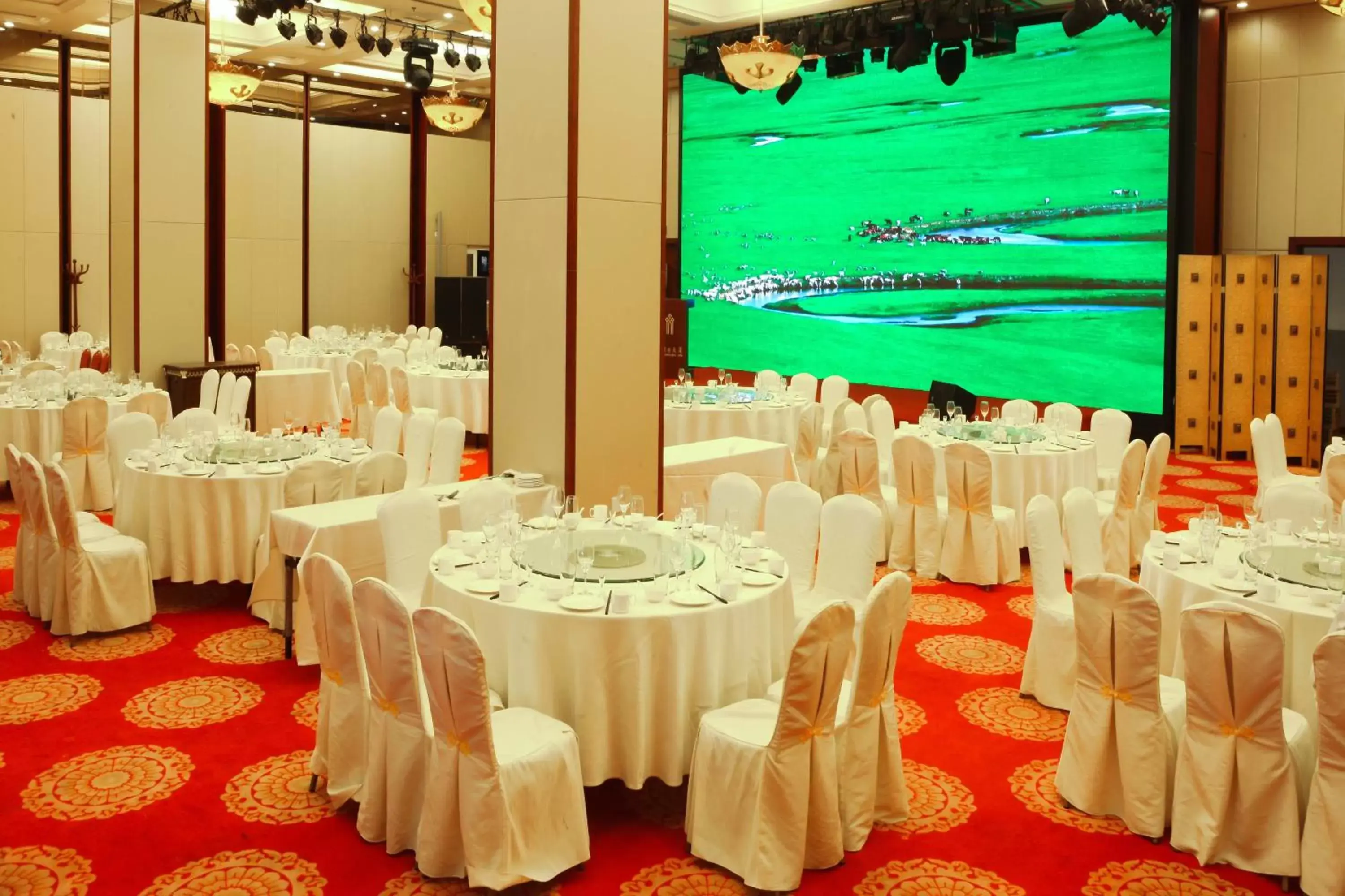 Banquet/Function facilities, Banquet Facilities in Inner Mongolia Grand Hotel