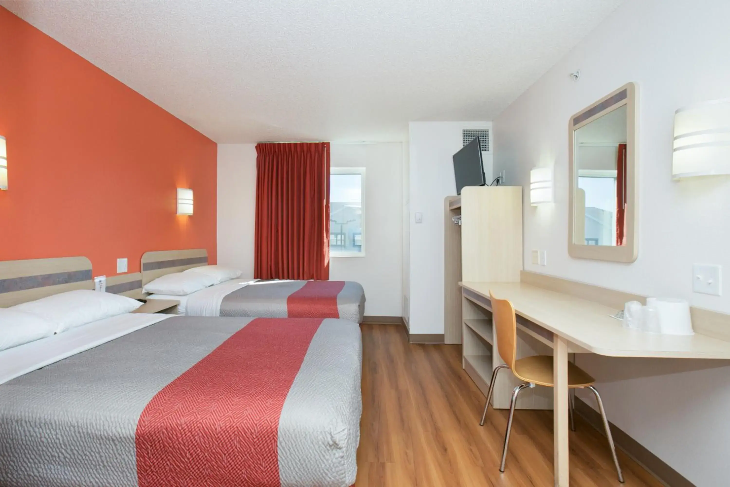 Bedroom, Bed in Motel 6-Brooklyn Center, MN - Minneapolis Bedroom, Bed in Motel 6-Brooklyn Center, MN - Minneapolis