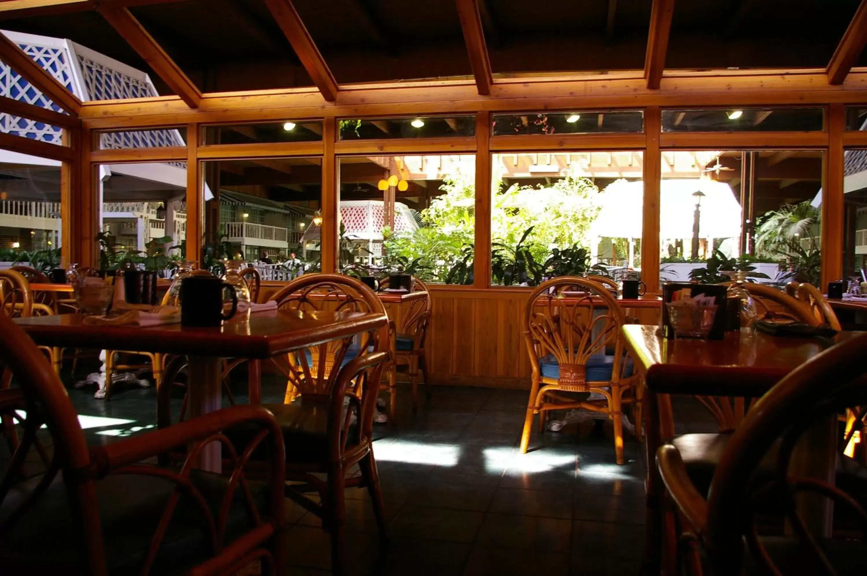 Restaurant/places to eat in Sturbridge Host Hotel And Conference Center Restaurant/places to eat in Sturbridge Host Hotel And Conference Center