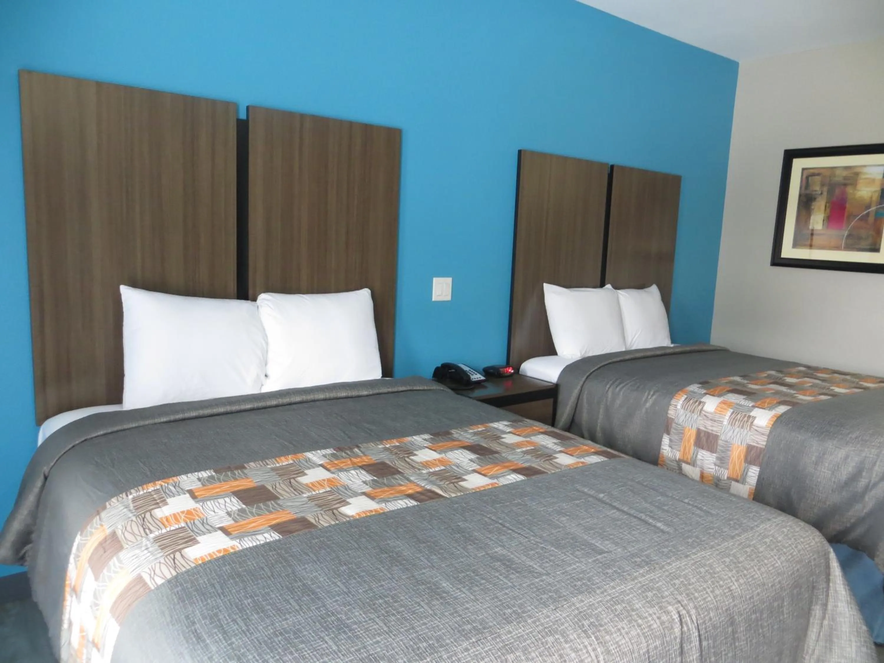 Bed in Haven Inn & Suites willowbrook