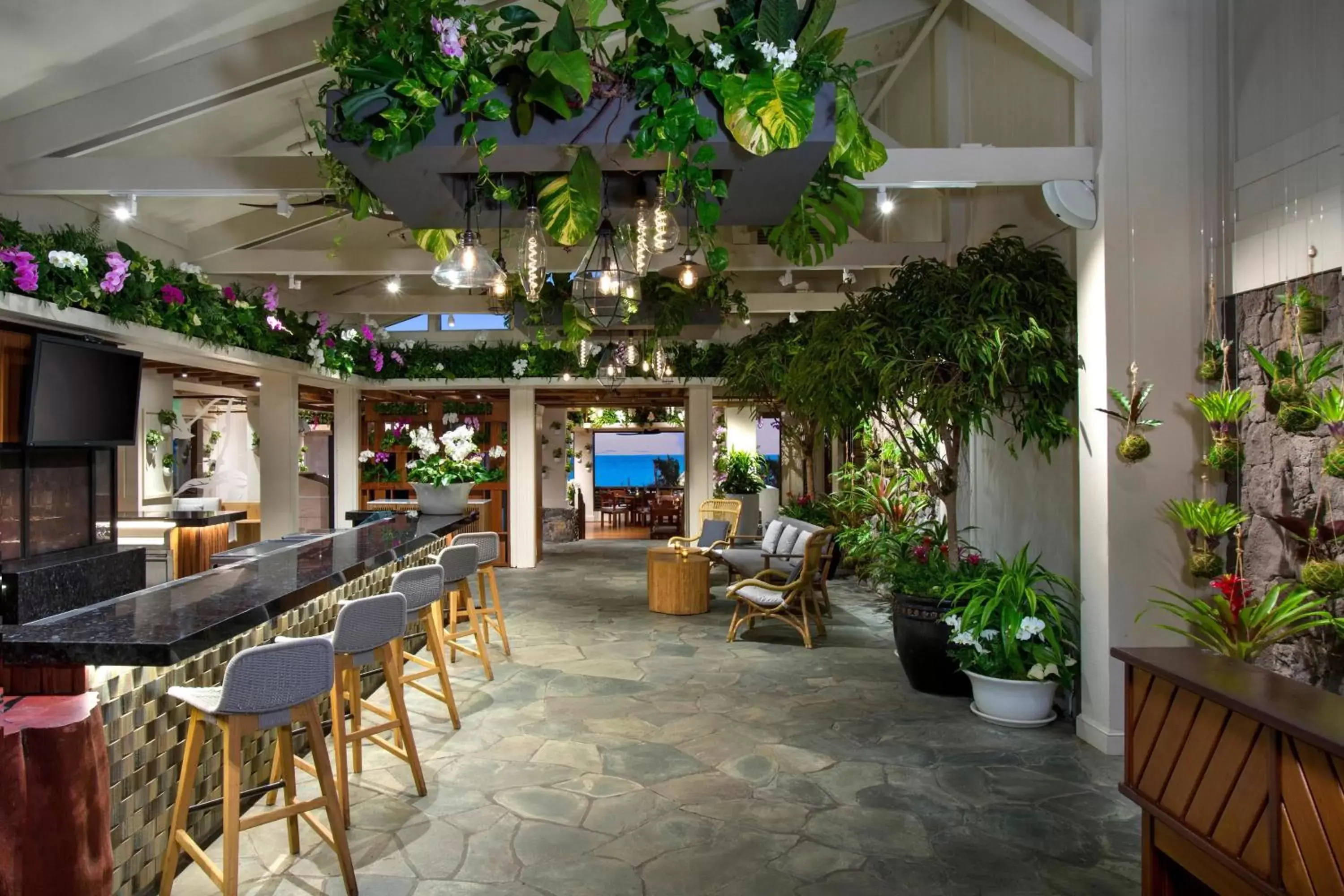 Restaurant/places to eat in The Ritz-Carlton Maui, Kapalua