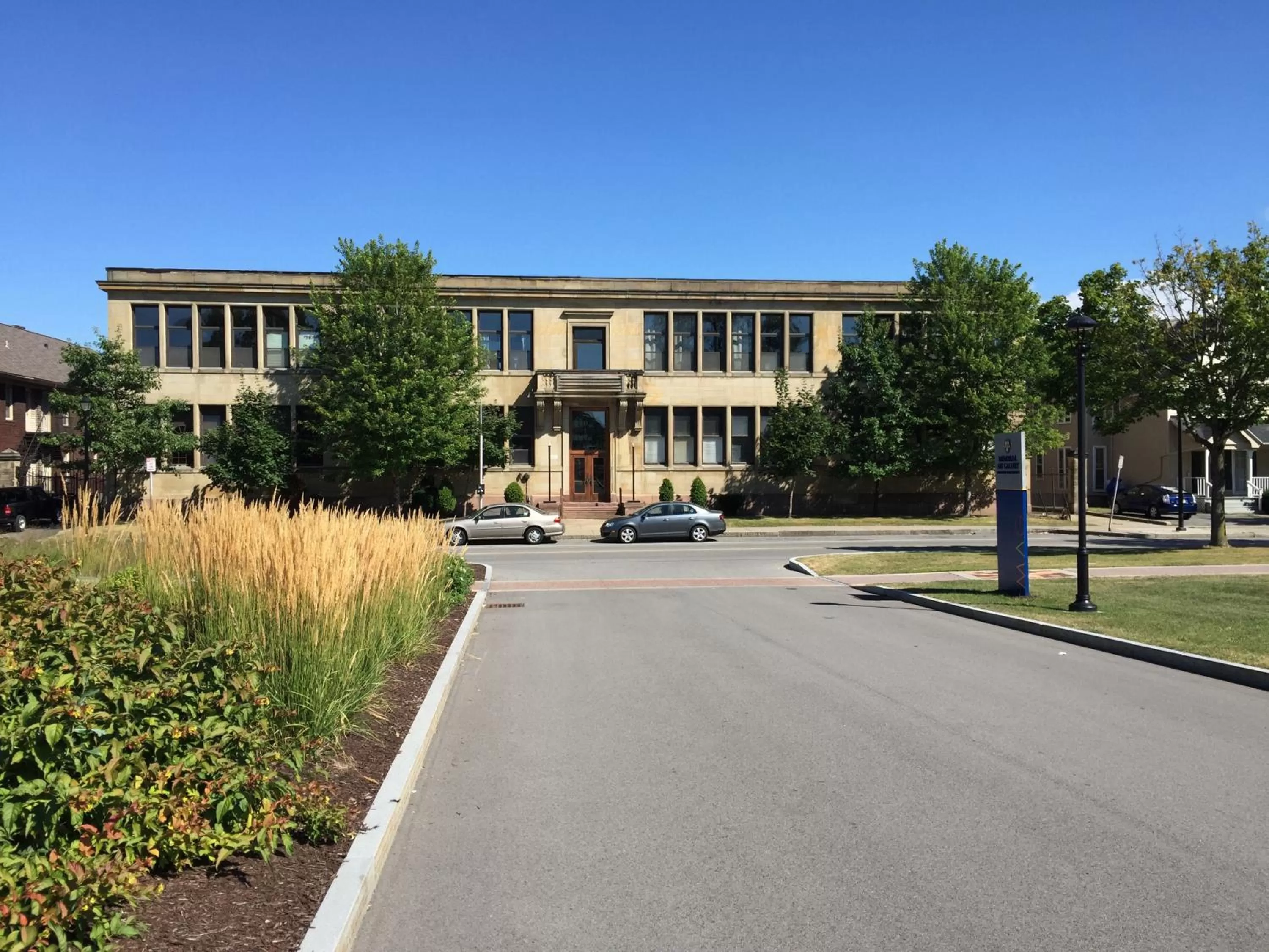 Property building in School 31 Lofts
