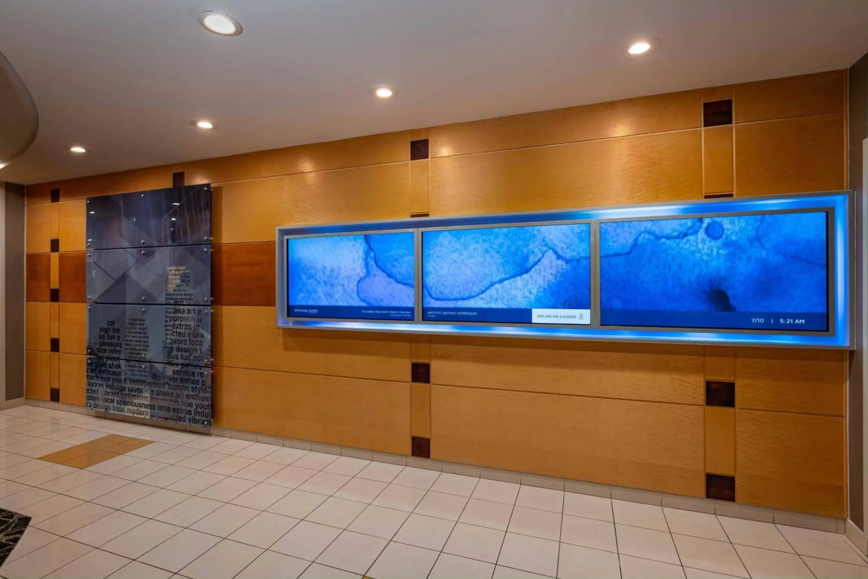 Lobby or reception, Swimming Pool in SpringHill Suites Boise West/Eagle