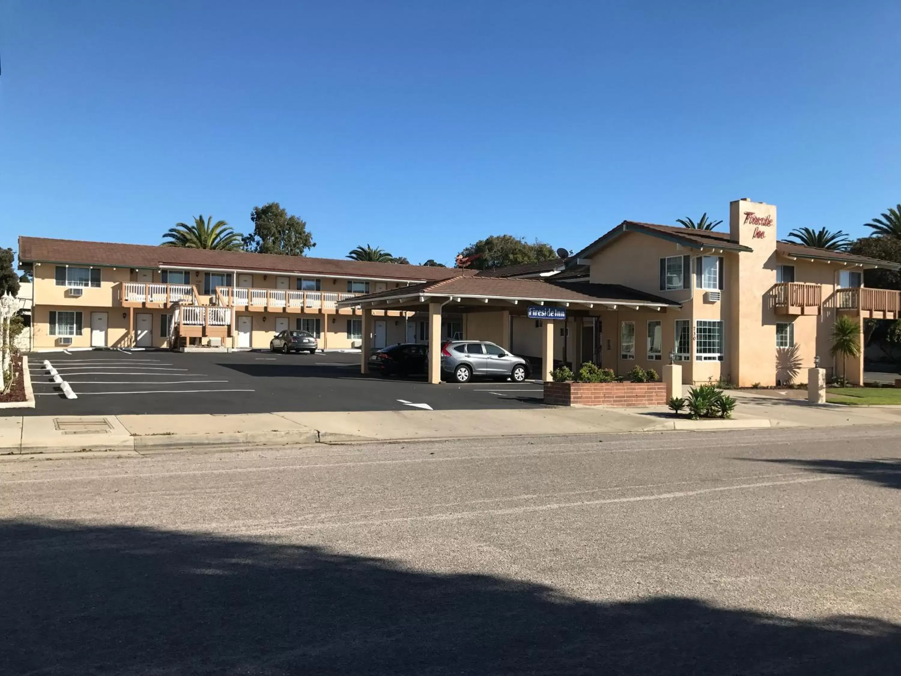 Property building in Fireside Inn Property building in Fireside Inn