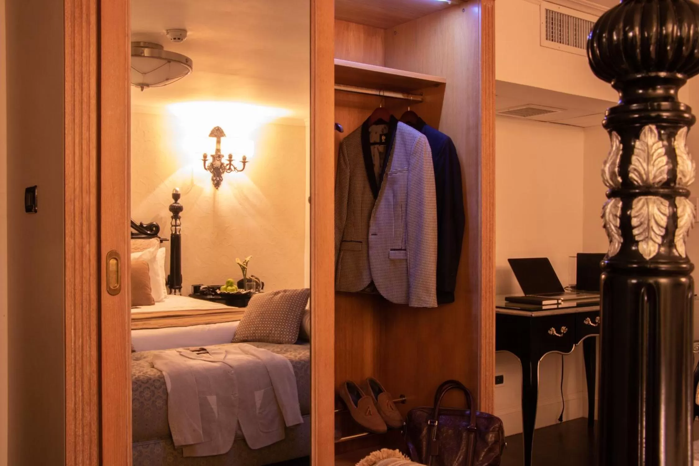 TV and multimedia, Bed in Villa Palma Boutique Hotel