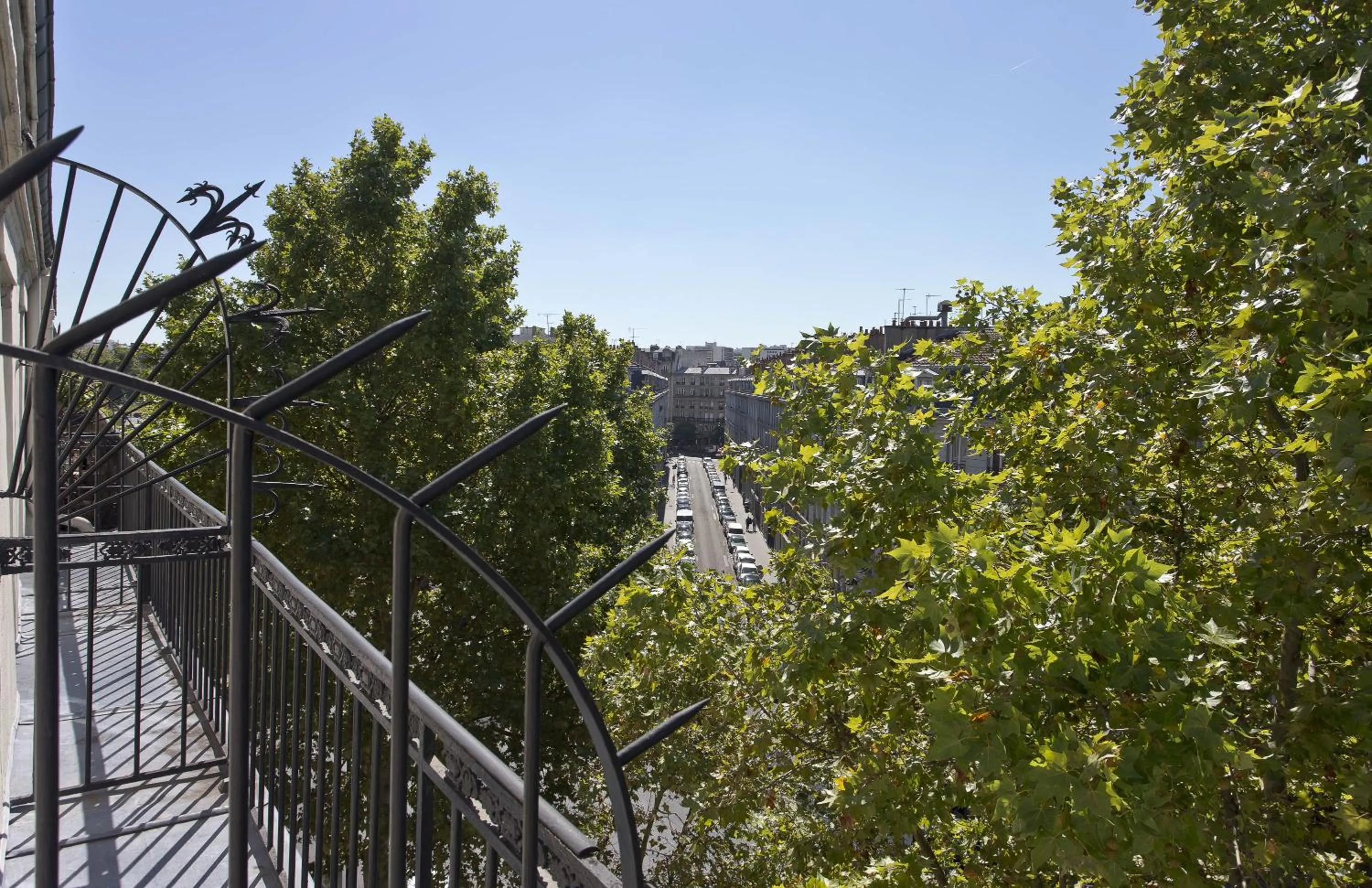 City view in Hôtel Du Prince Eugène