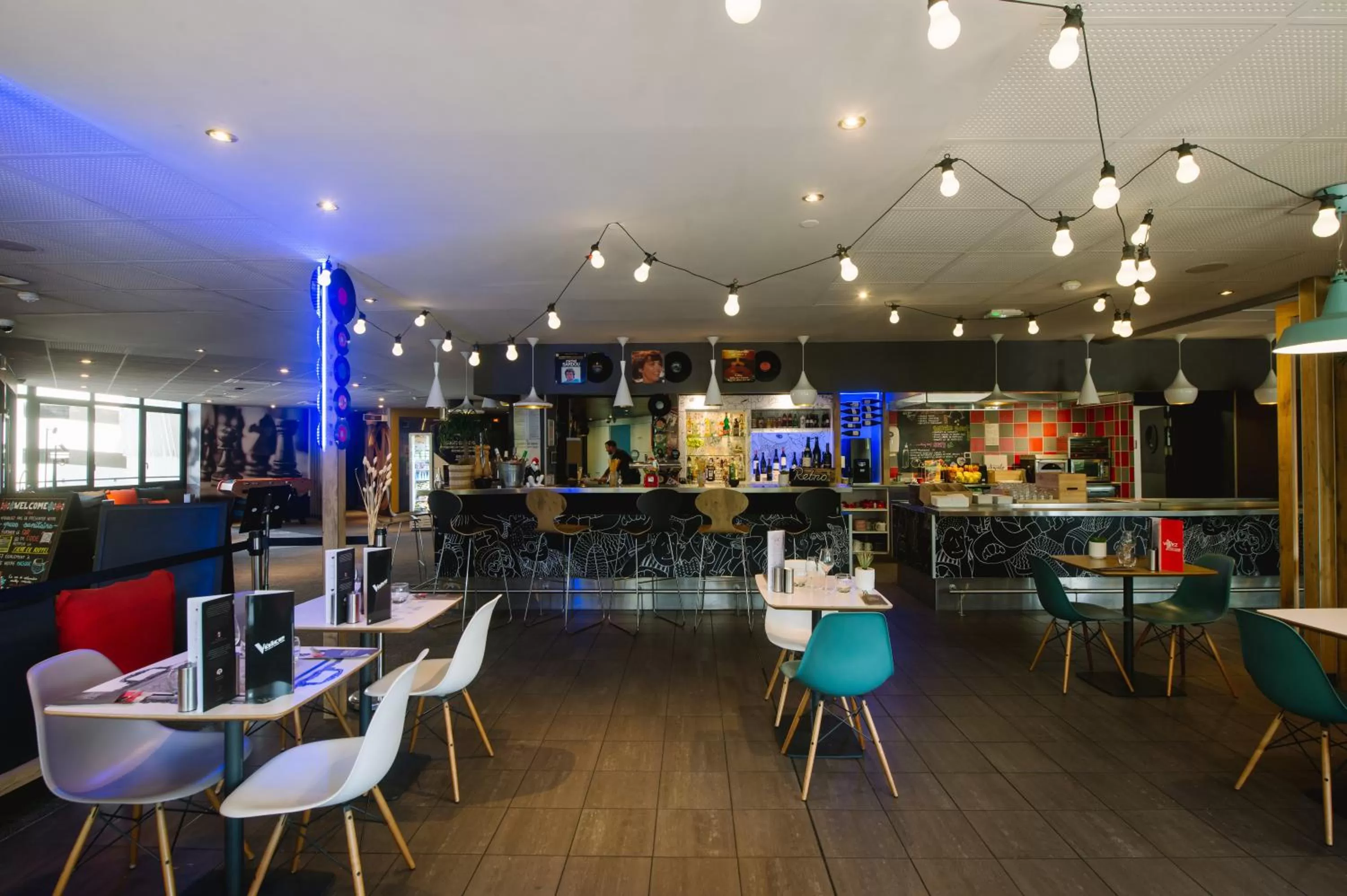 Restaurant/places to eat in ibis Avignon Centre Gare