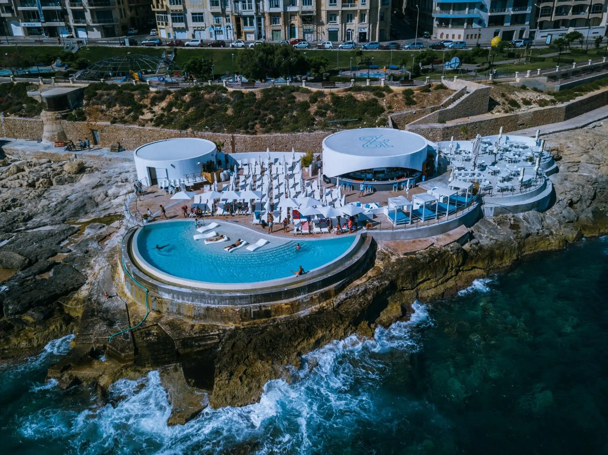 Restaurant/places to eat, Pool View in 1926 Le Soleil Hotel & Spa