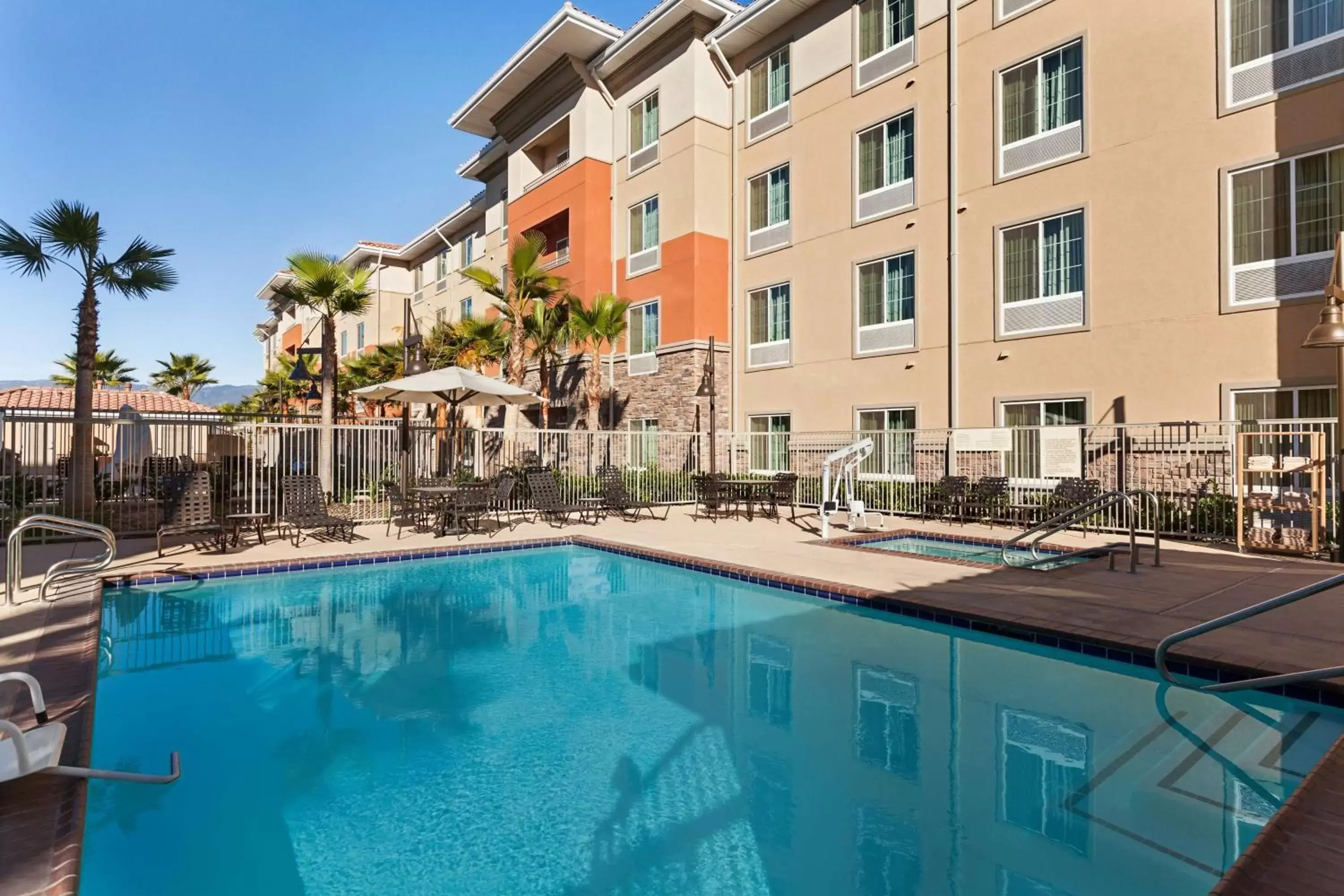 Pool view, Swimming Pool in Hampton Inn & Suites San Bernardino