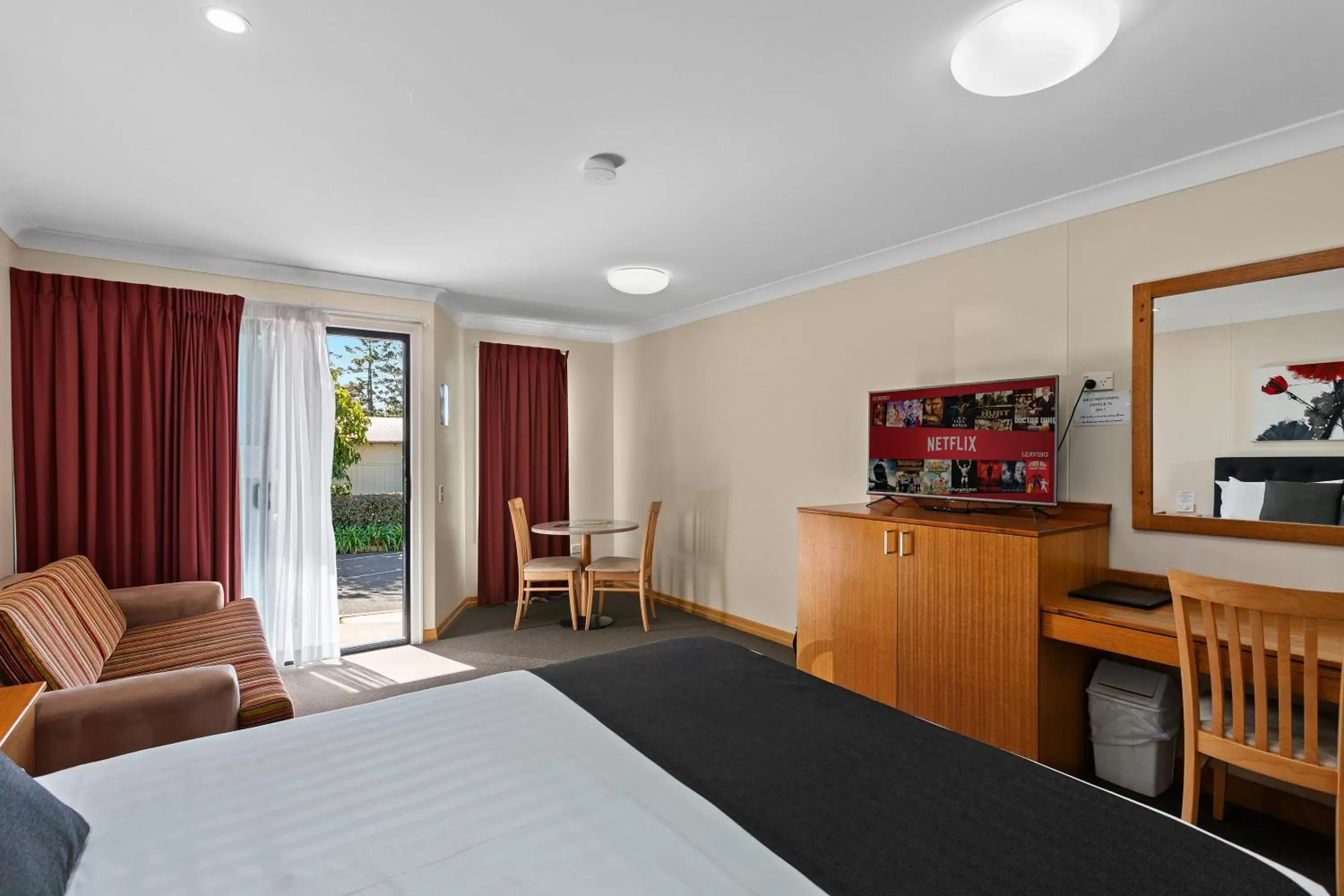 Bedroom in Eastgate on the Range Motel