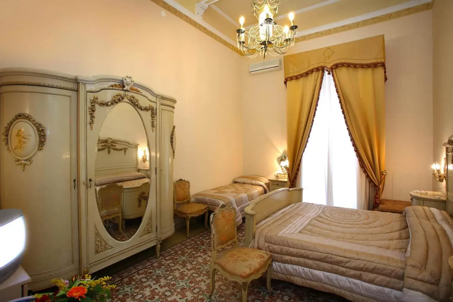 Bedroom, Bed in B&B Il Caravaggio