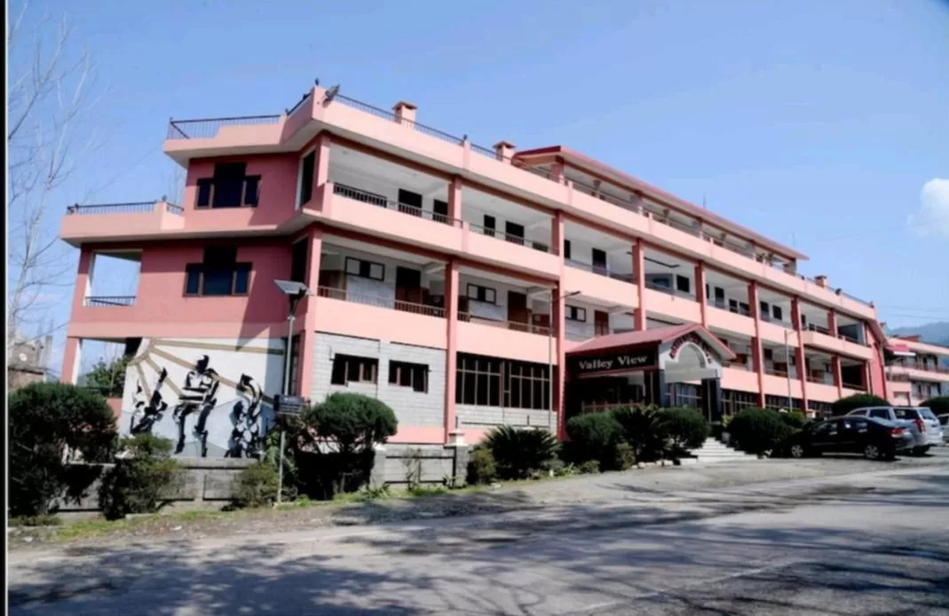 Property Building in Hotel Valley View