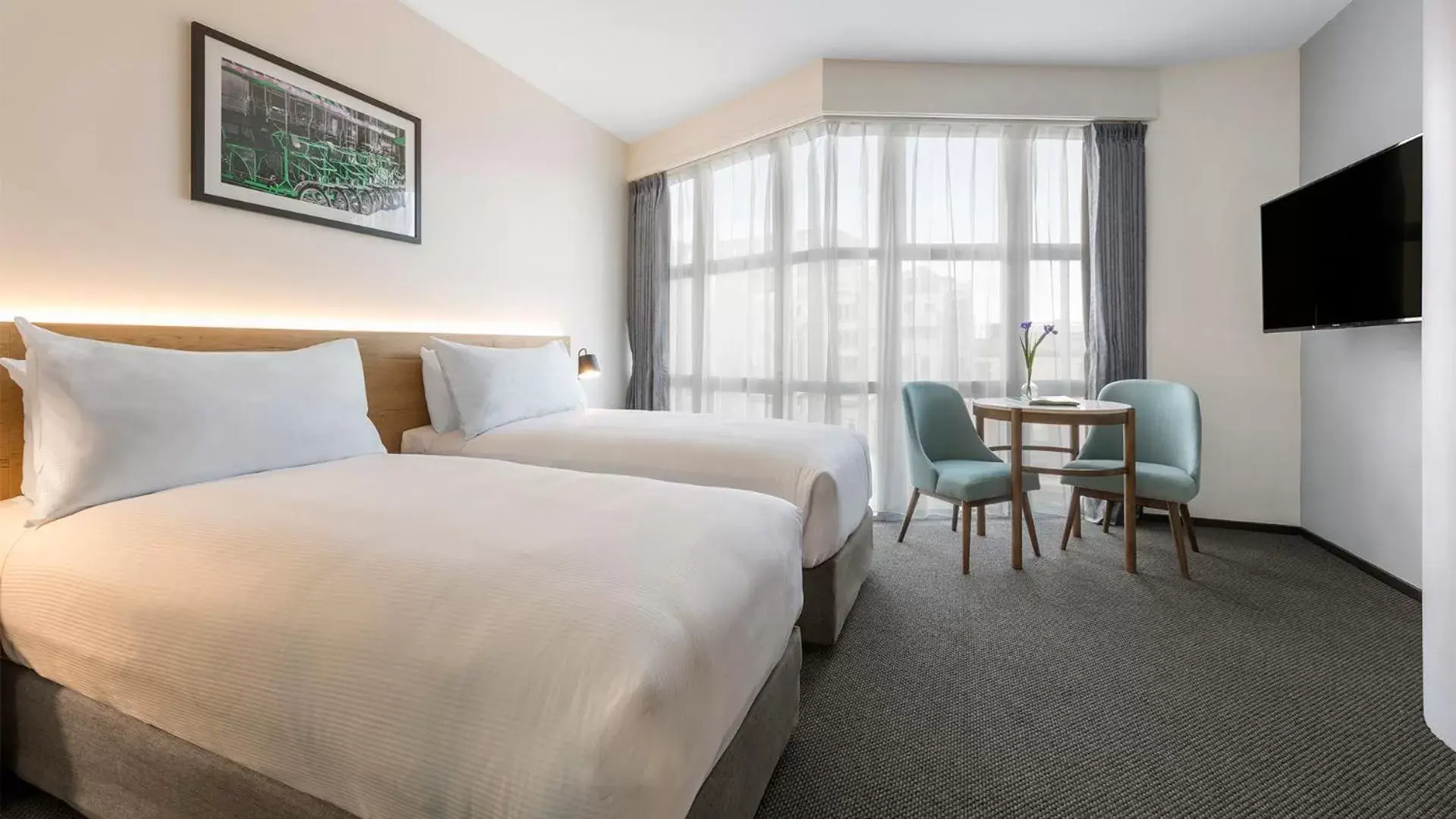 Bed in Oaks Wellington Hotel Bed in Oaks Wellington Hotel