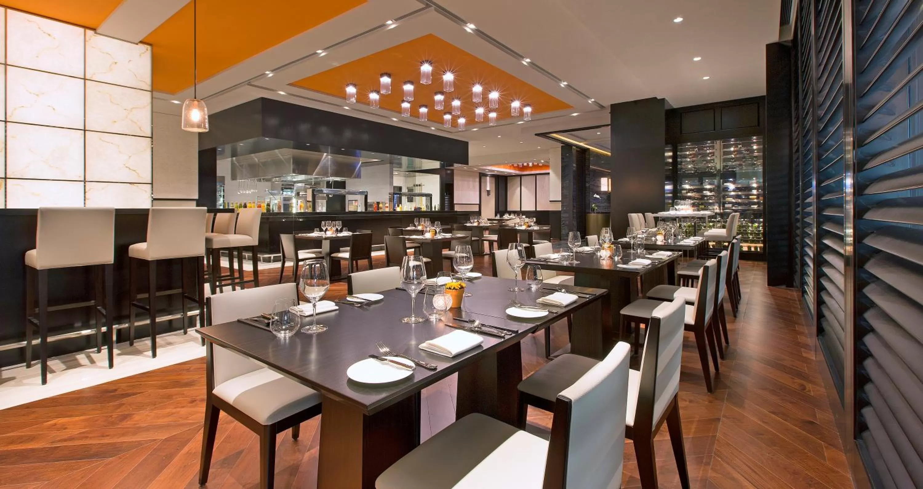 Restaurant/places to eat in Niccolo Chengdu