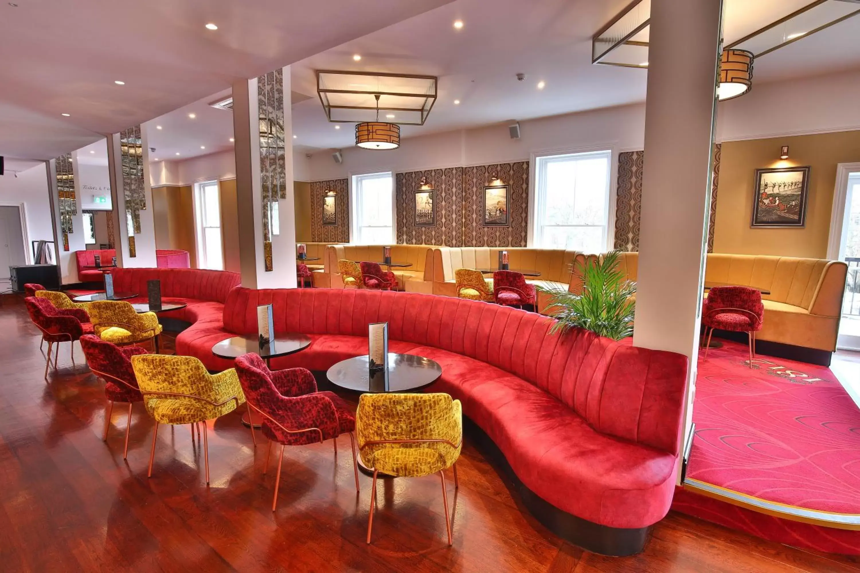 Lounge or bar, Lounge/Bar in Royal Exeter Hotel