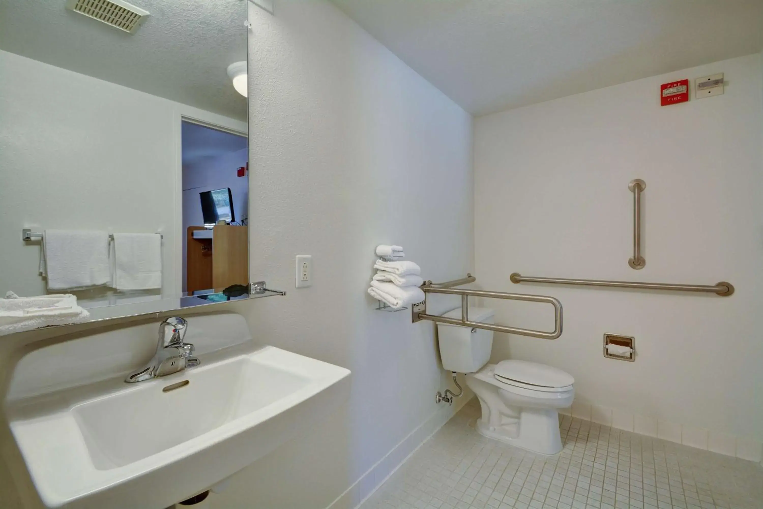 Bathroom in Motel 6-Windsor Locks, CT - Hartford Bathroom in Motel 6-Windsor Locks, CT - Hartford