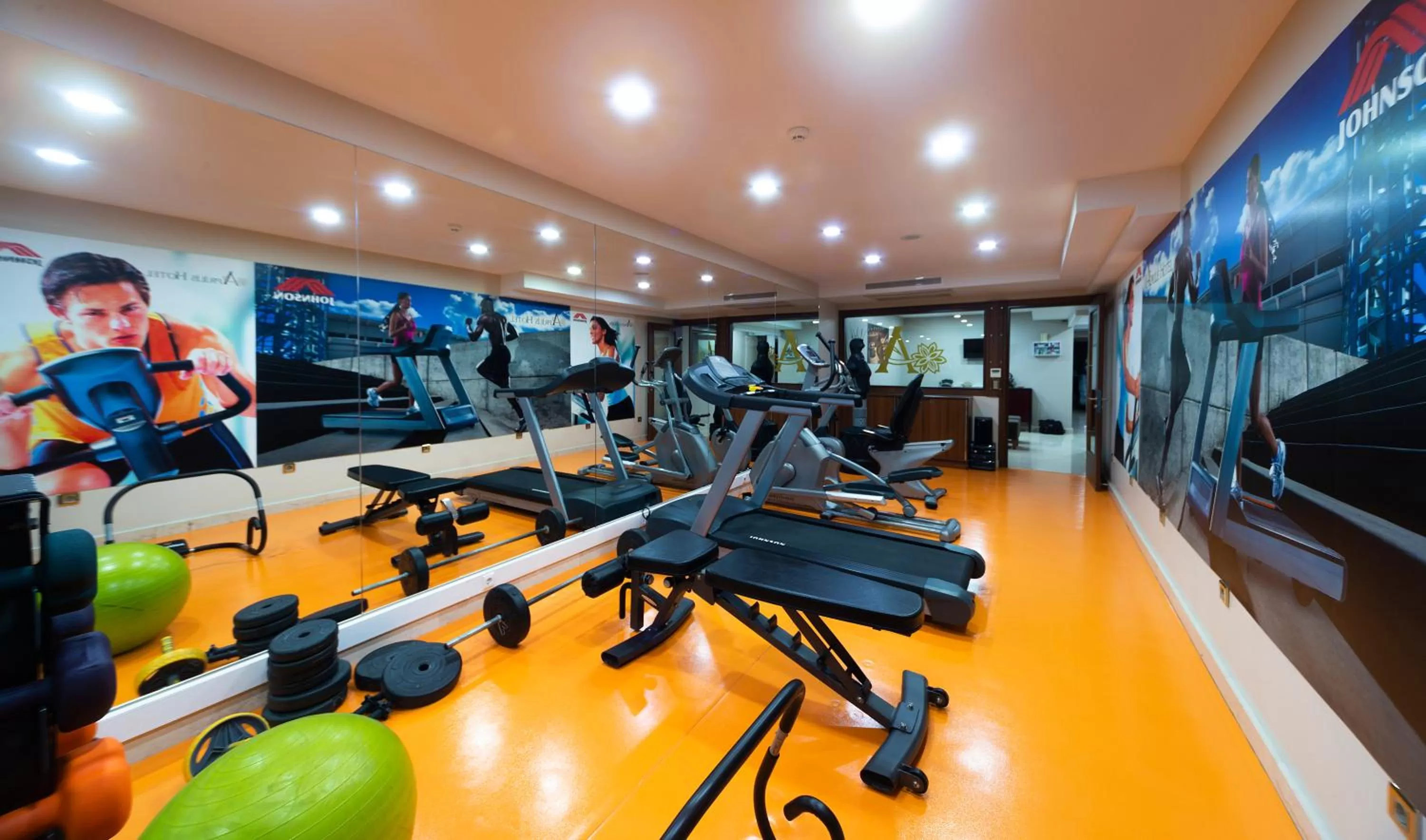 Fitness centre/facilities in Aprilis Hotel - Special Category