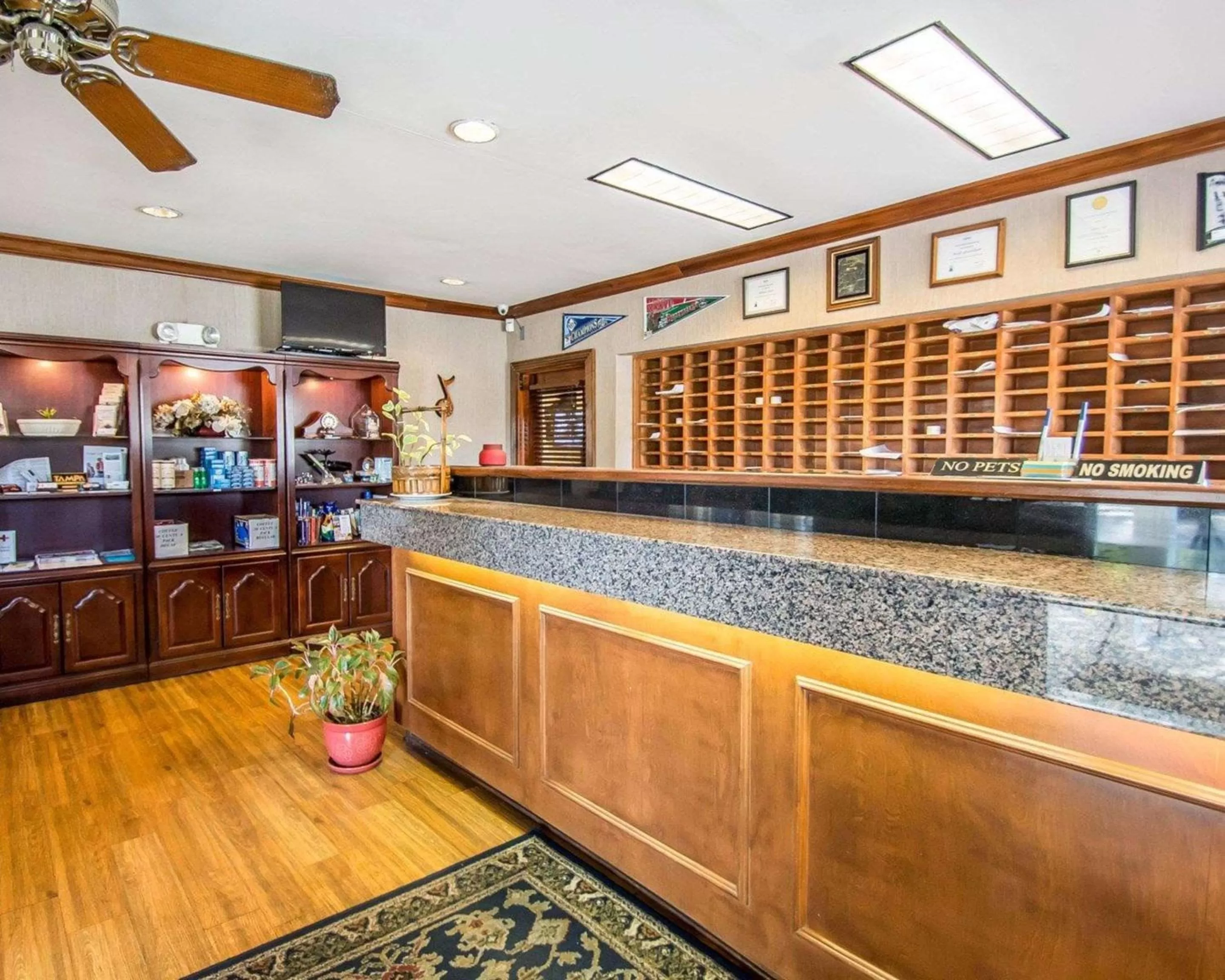 Lobby or reception in Tampa Bay Extended Stay - Airport