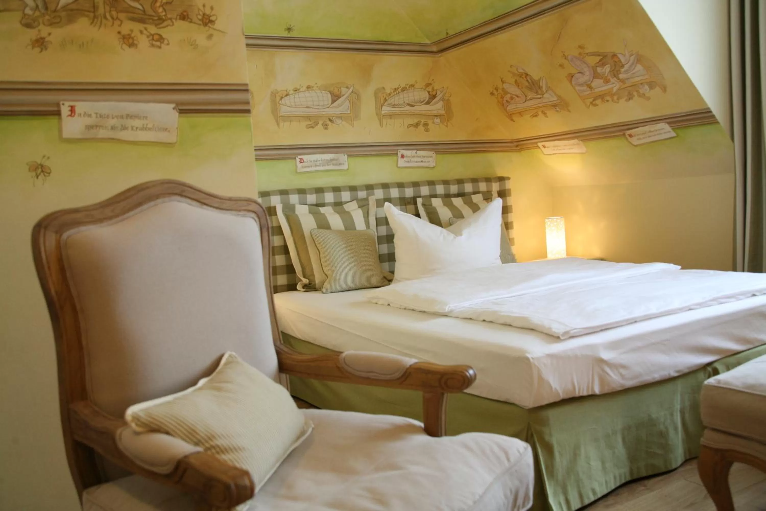 Decorative detail, Bed in Hotel Wilhelm Busch