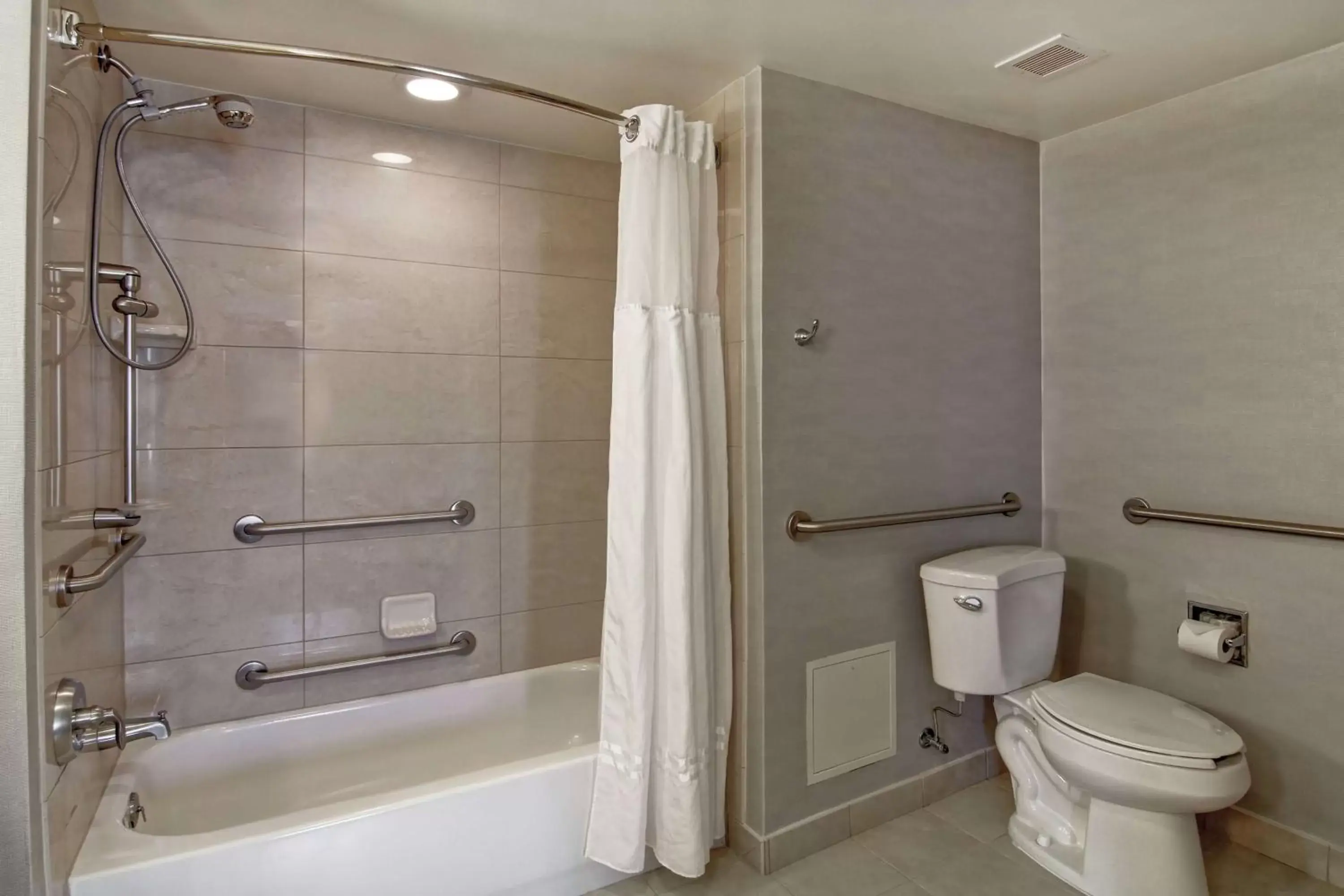 Bathroom in Homewood Suites by Hilton Bentonville-Rogers