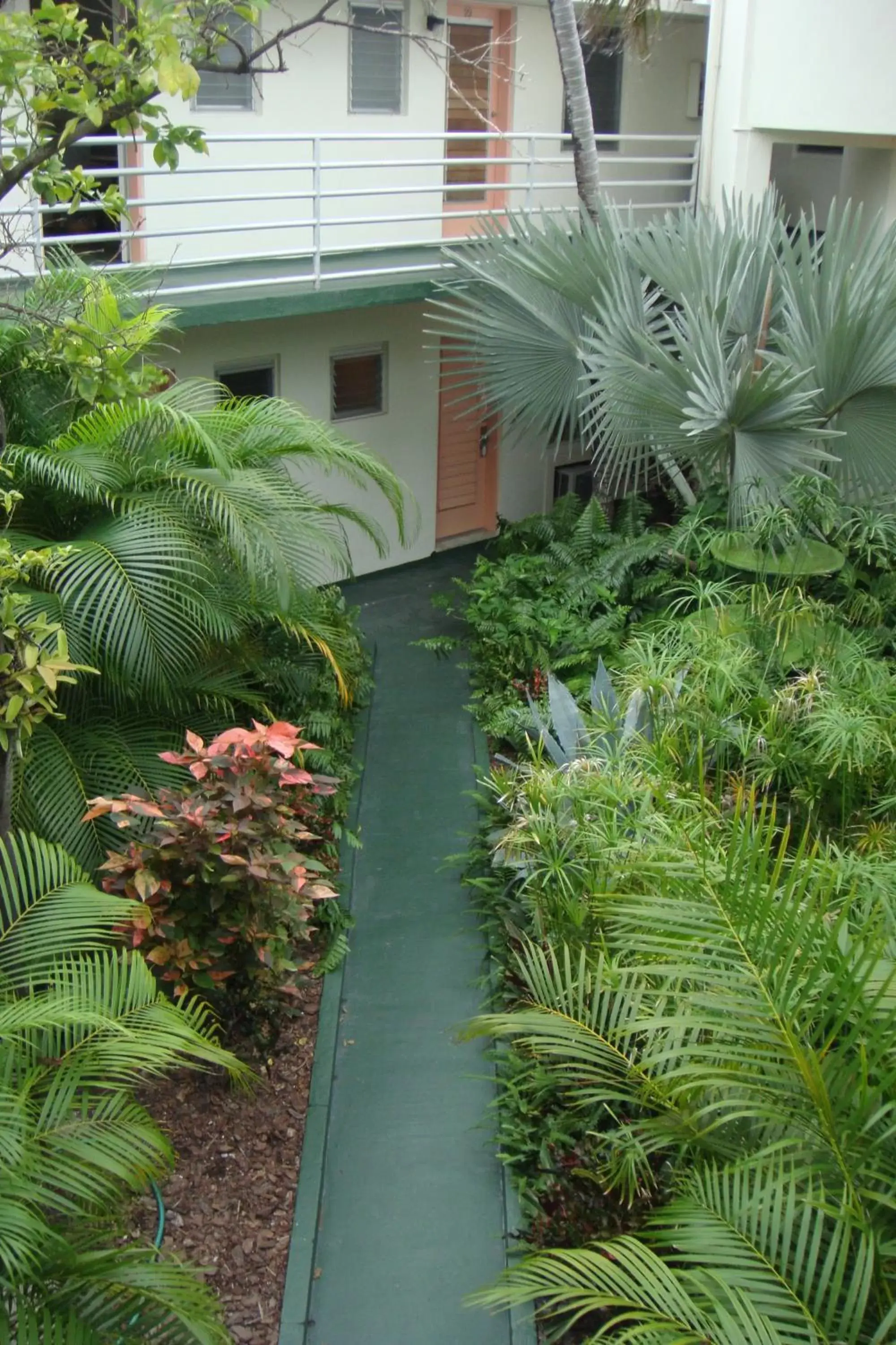 Facade/entrance in El Patio Motel