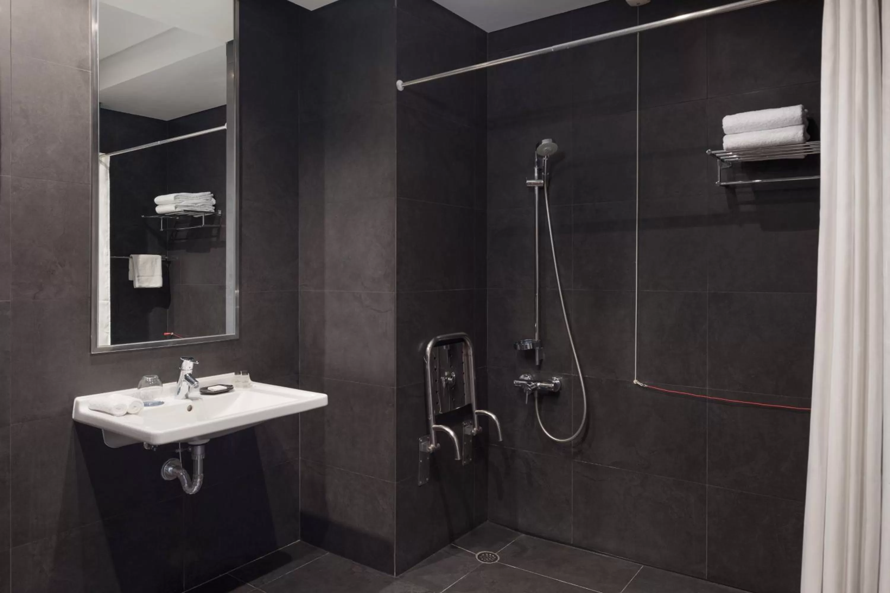 Bathroom in Sheraton Cascais Resort - Hotel & Residences
