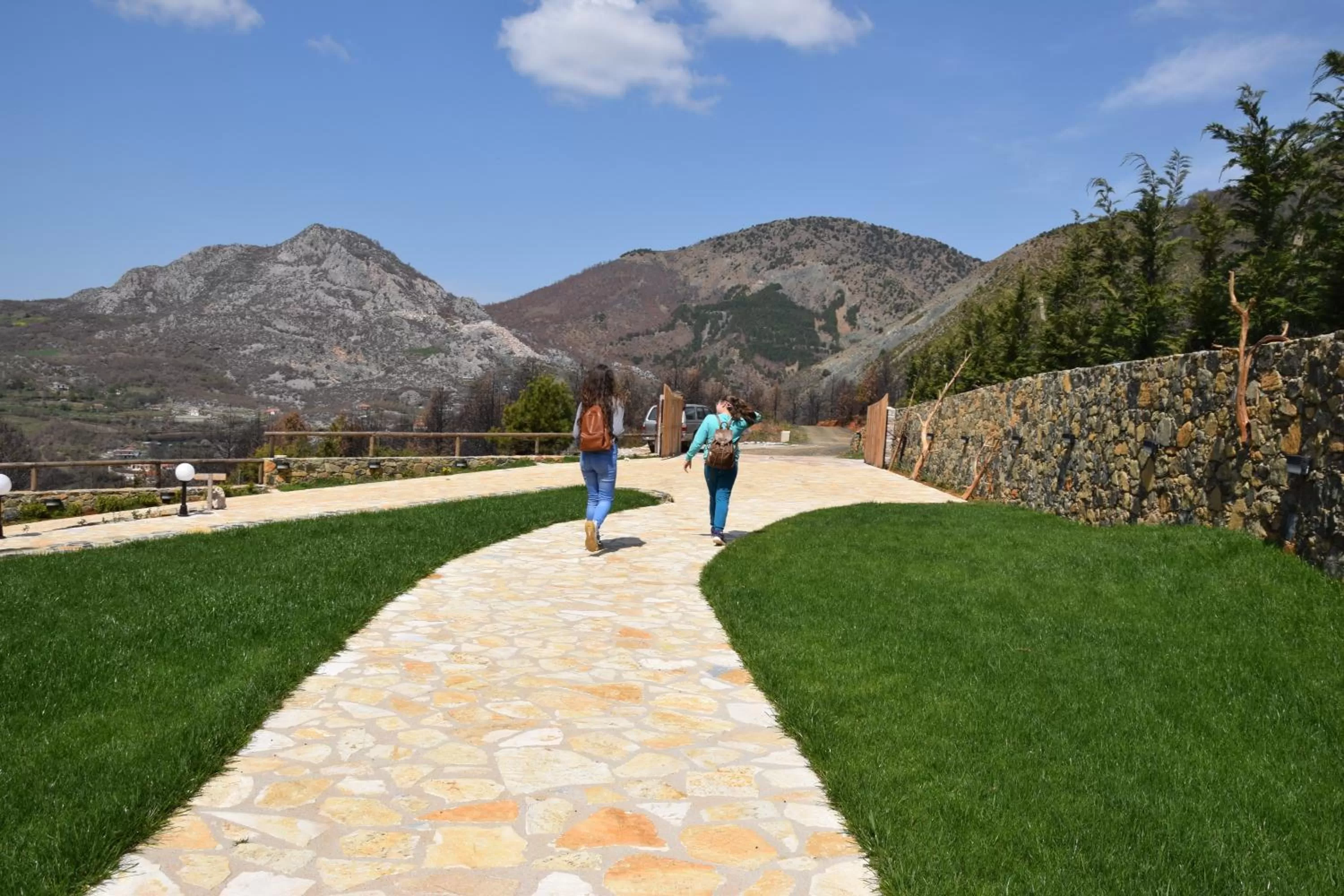 Property building in Sofra E Shpatit