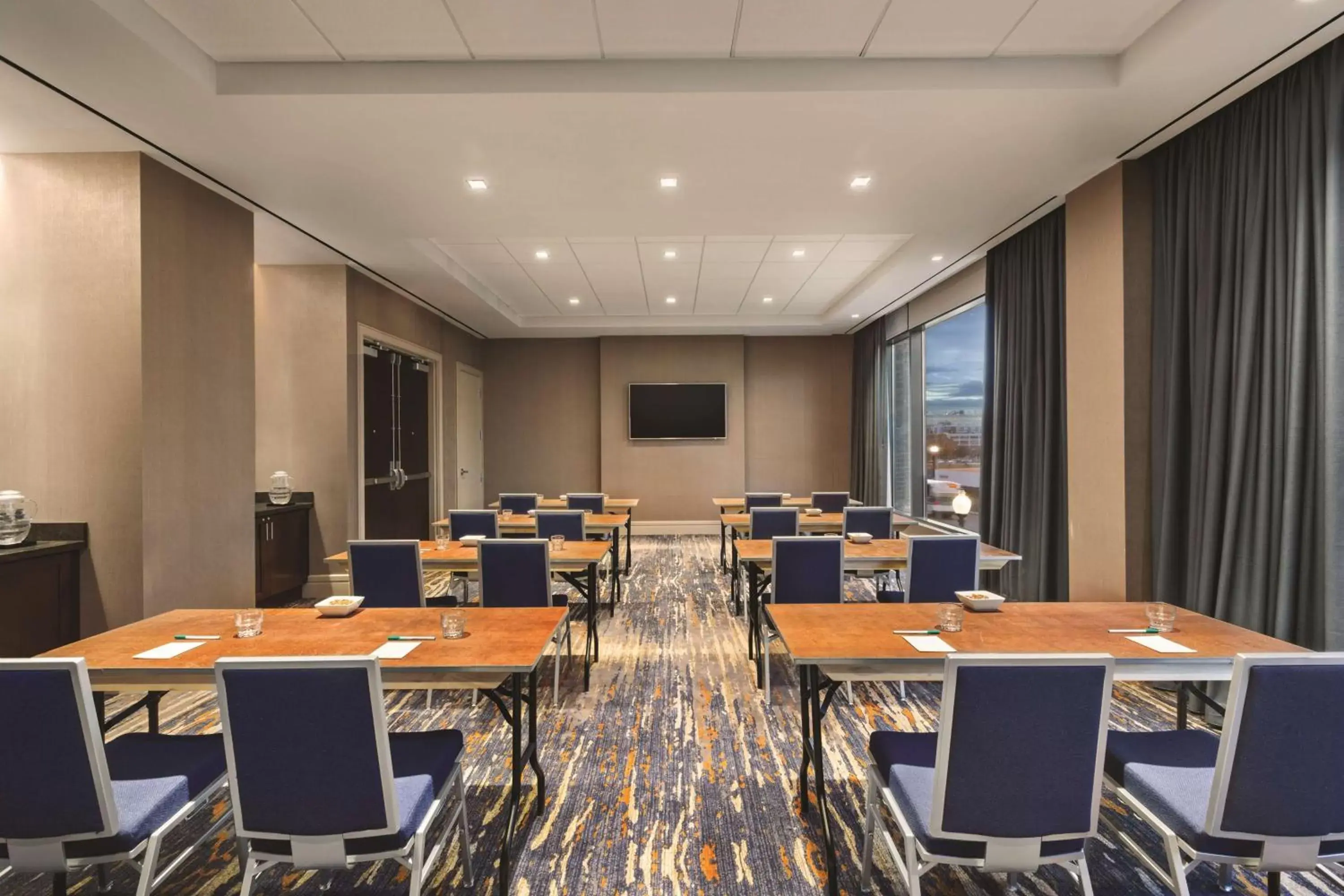 Meeting/conference room in Homewood Suites by Hilton Washington DC Capitol-Navy Yard