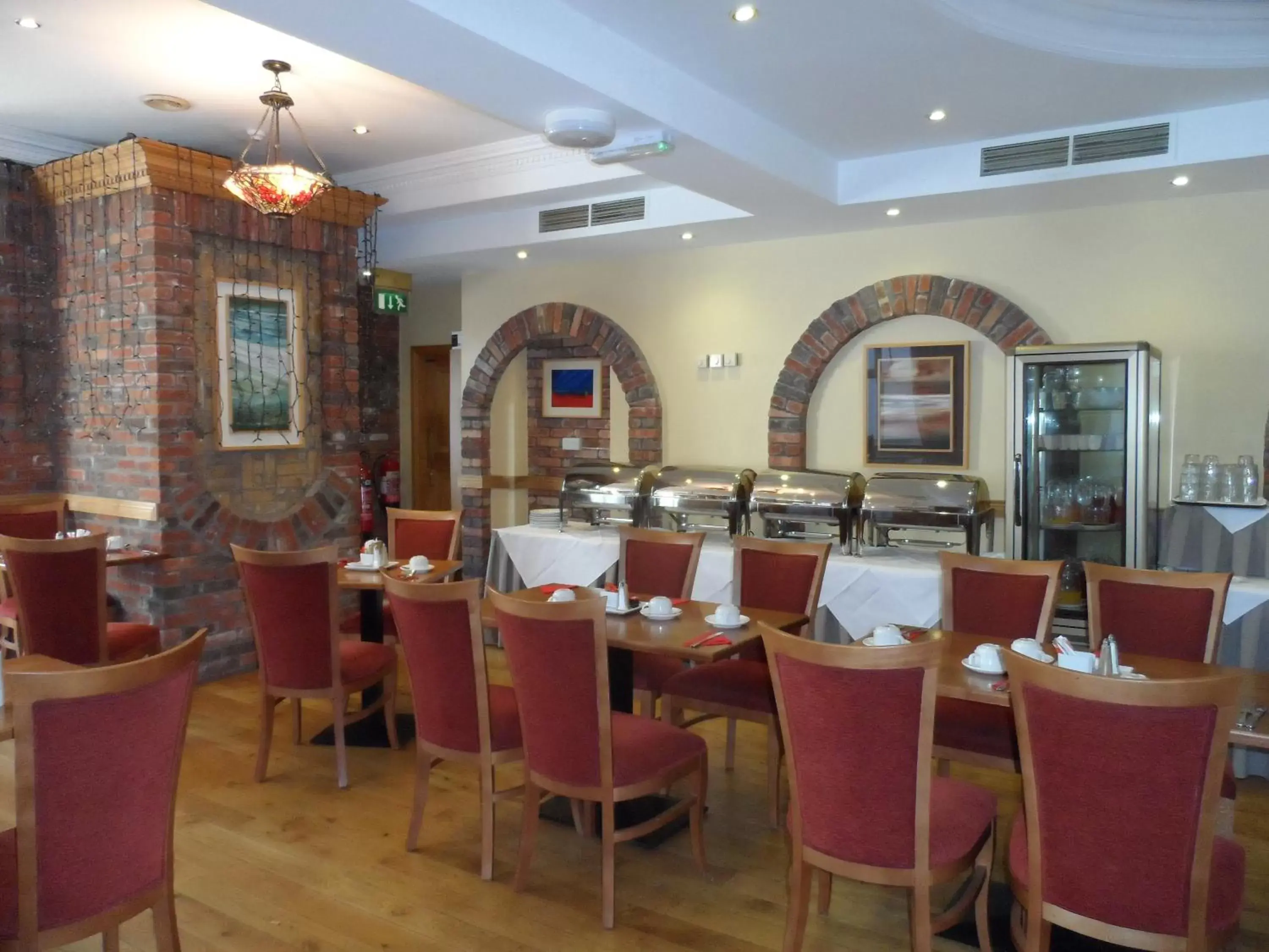 Restaurant/Places to Eat in Sligo City Hotel