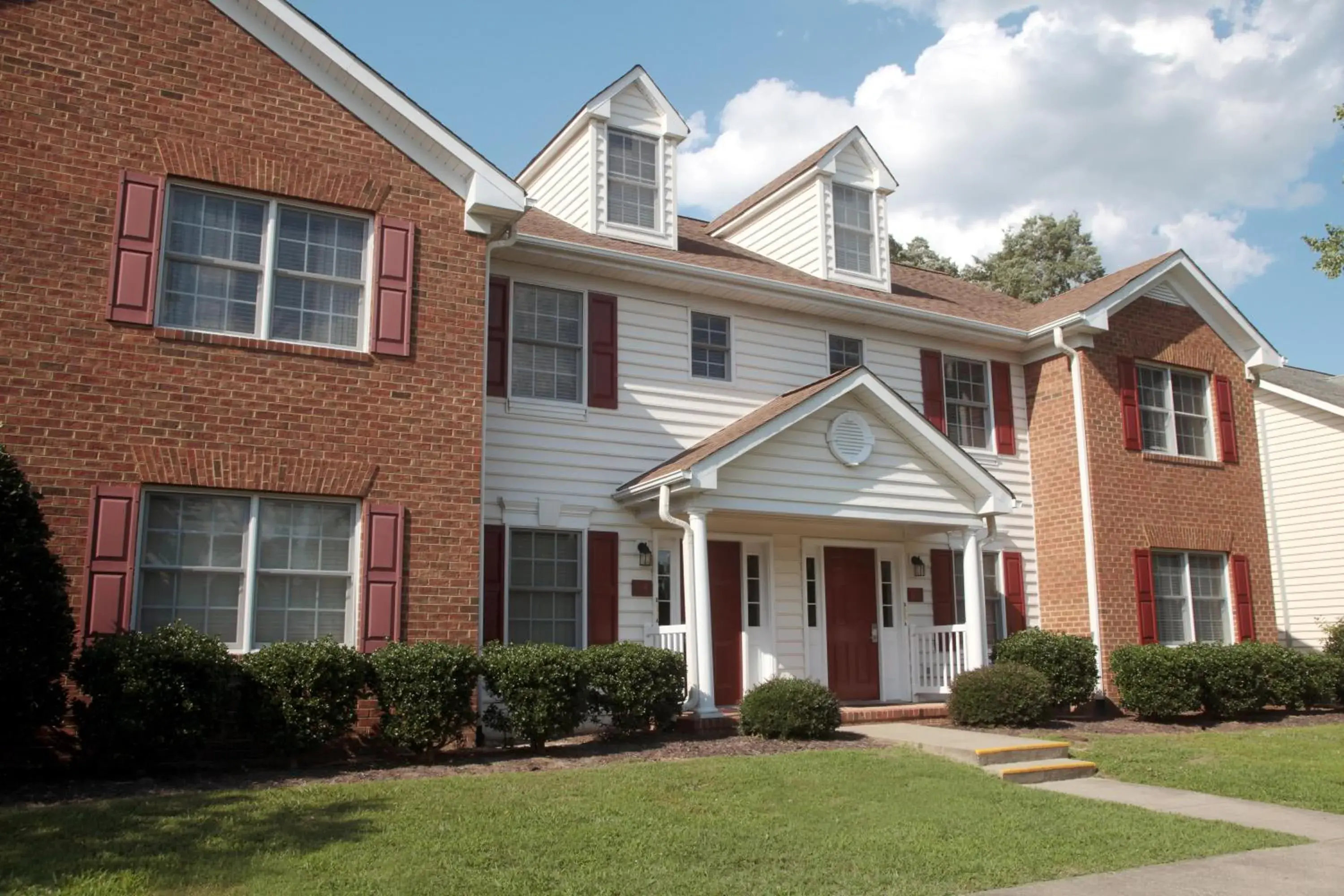 Day, Property Building in Vacation Village at Williamsburg