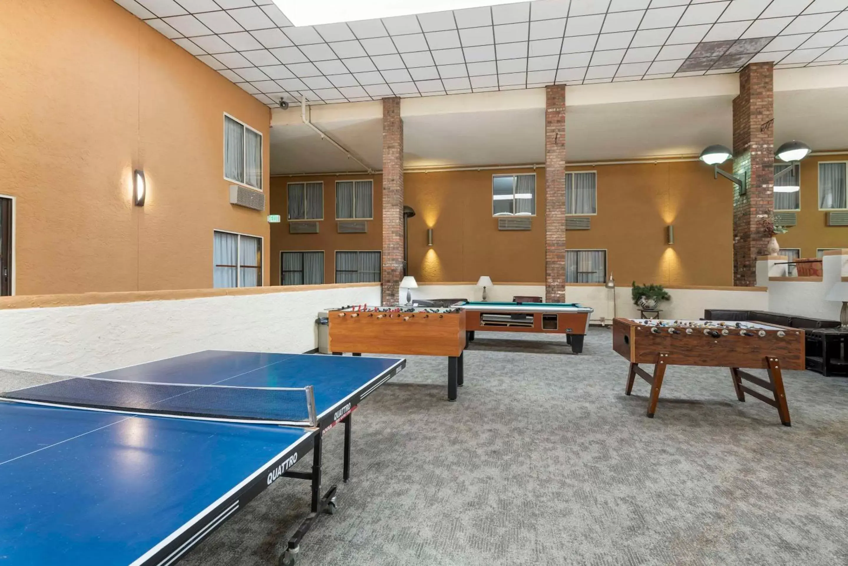 Lobby or reception, Table Tennis in Quality Inn & Suites Alamosa