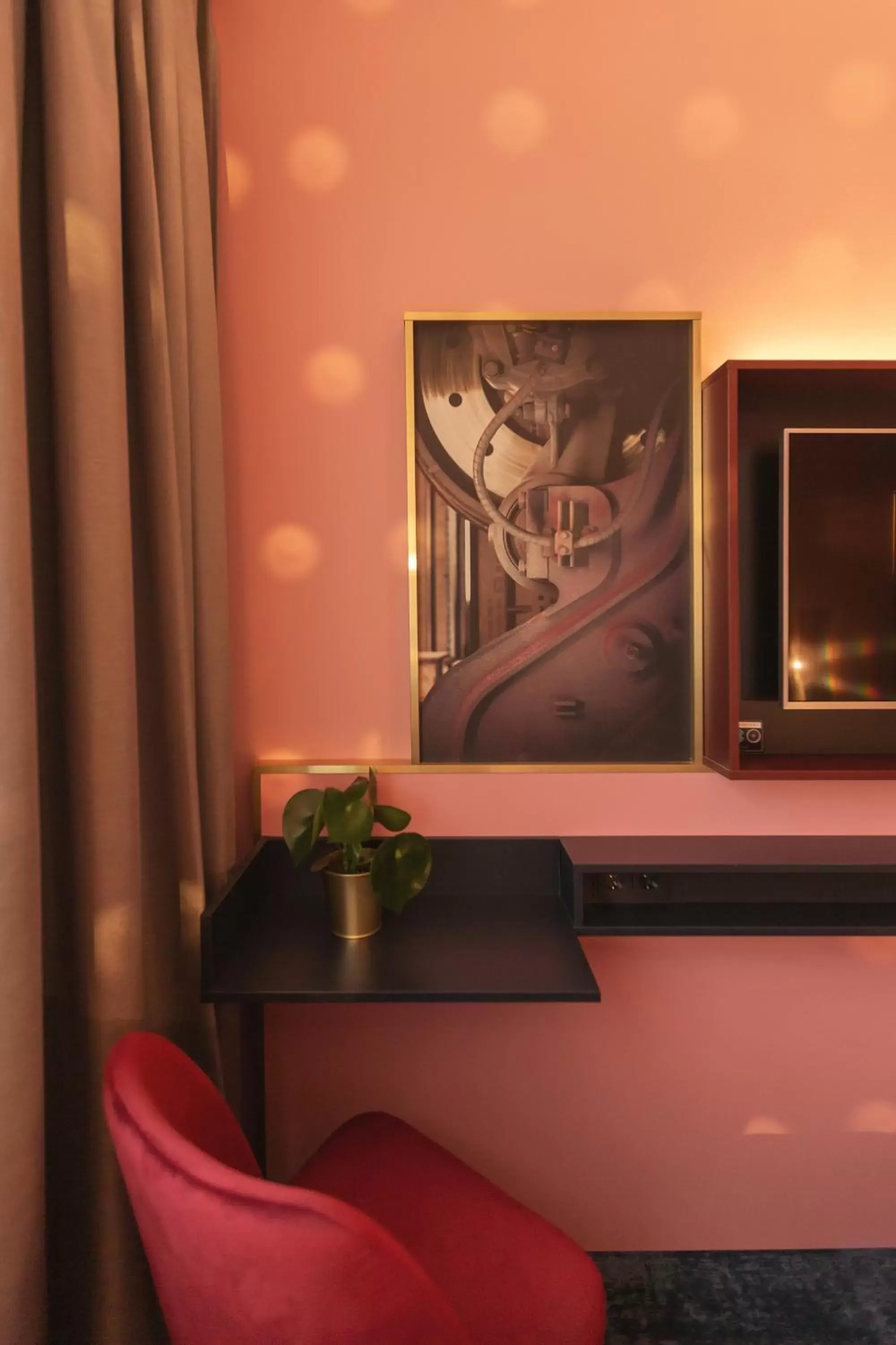 Photo of the whole room in Holiday Inn - the niu, Loco Munich North by IHG Photo of the whole room in Holiday Inn - the niu, Loco Munich North by IHG