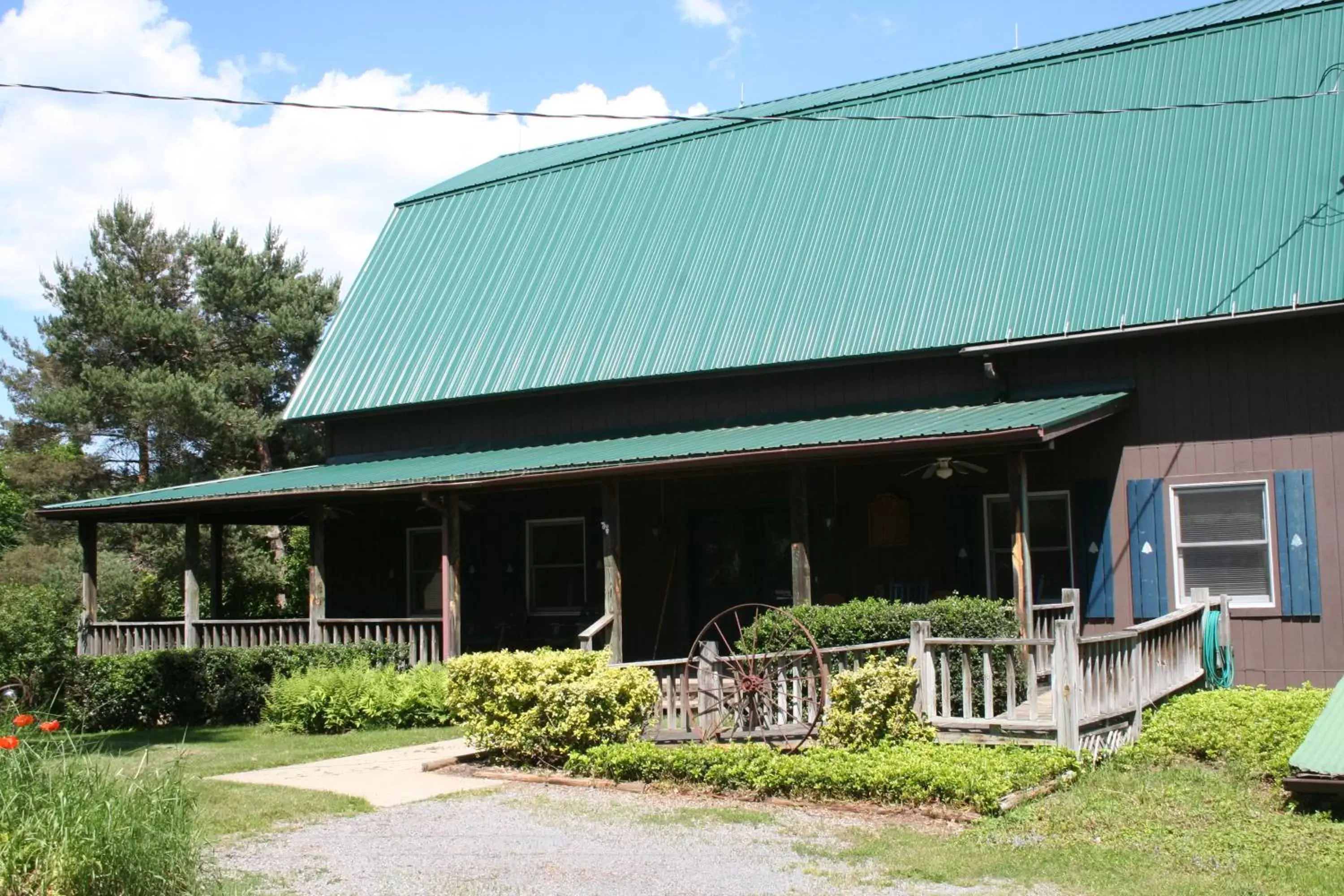 Facade/entrance, Property Building in The South Glenora Tree Farm