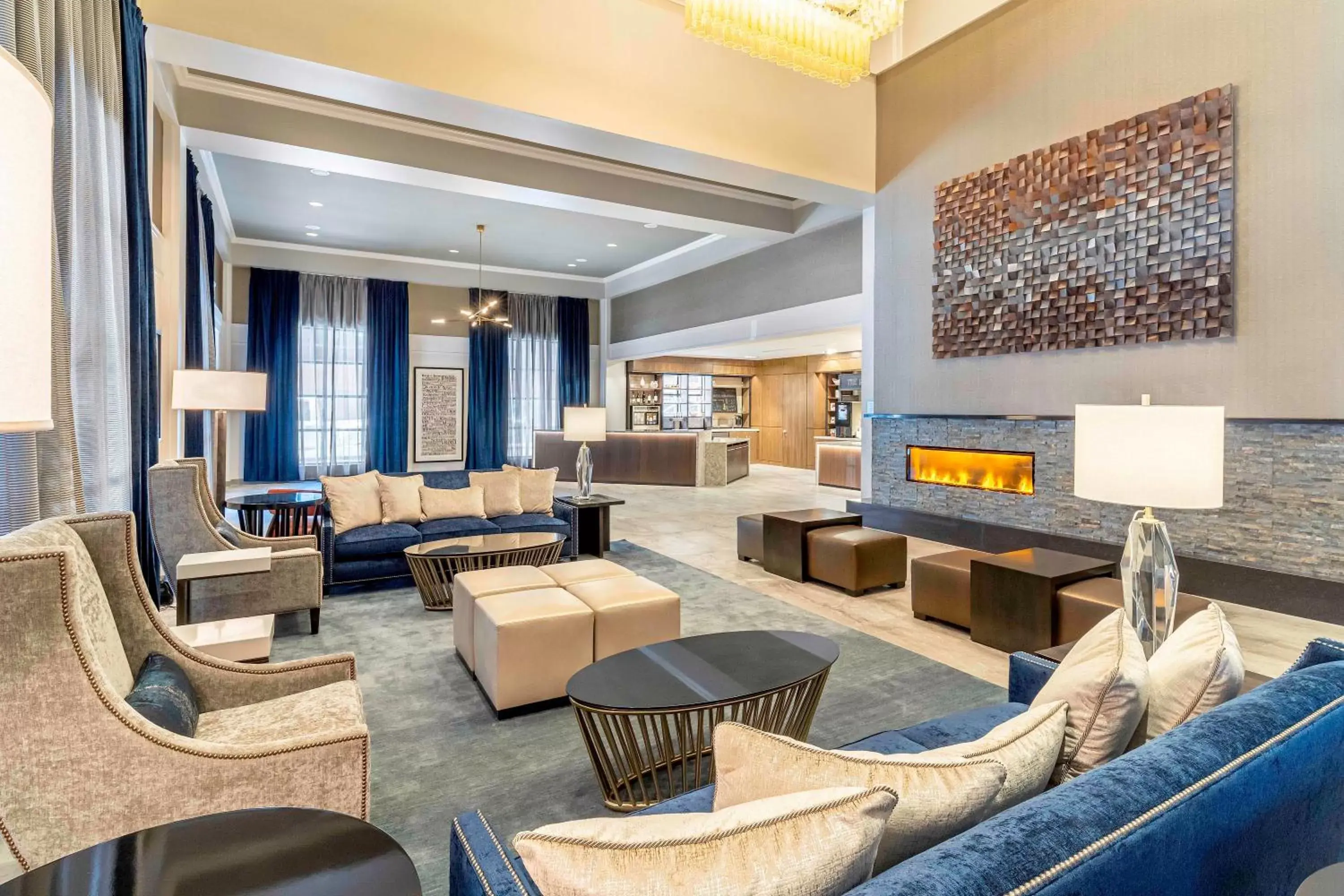 Lobby or reception, Lounge/Bar in New Haven Hotel