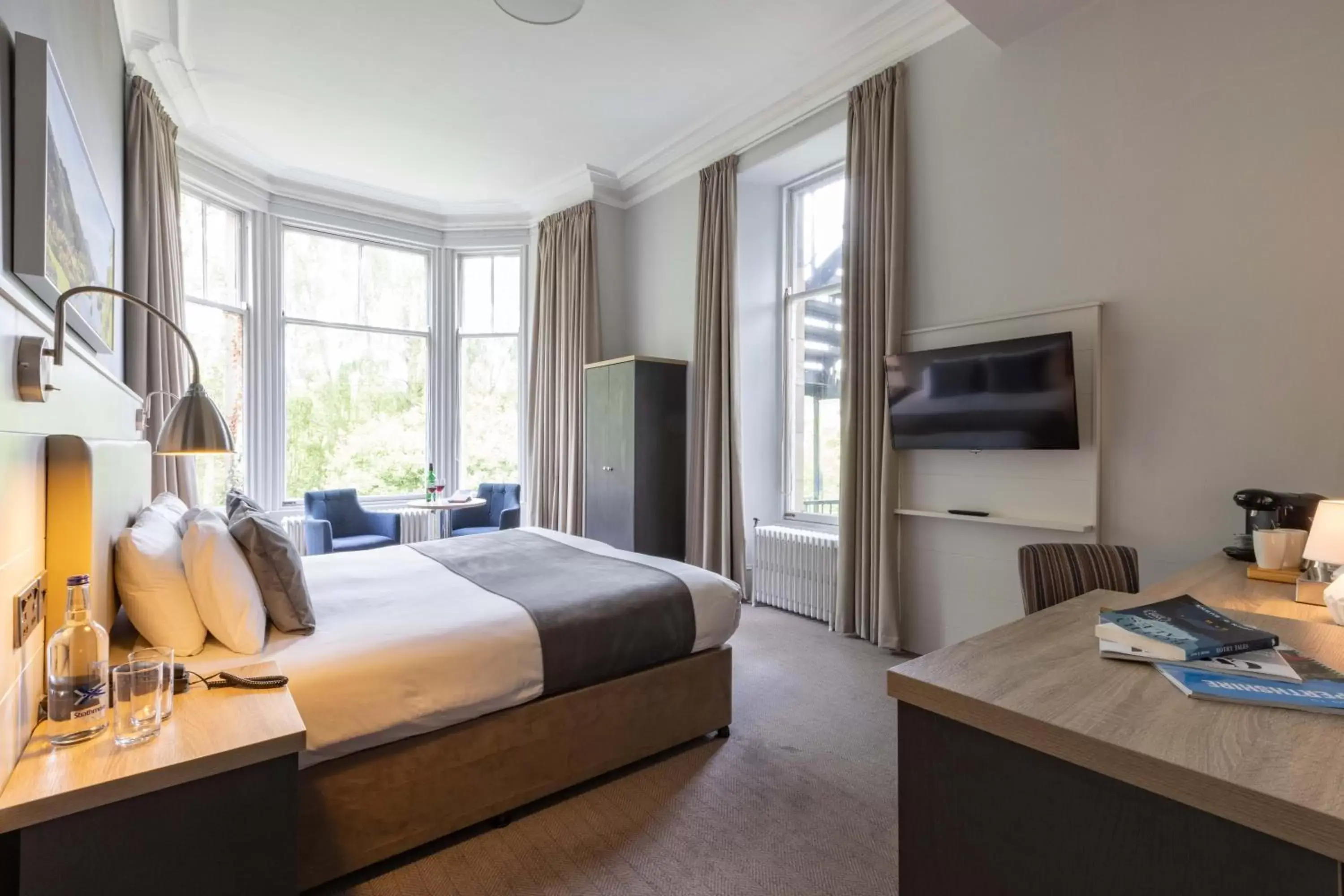 Photo of the whole room, Bed in The Pitlochry Hydro Hotel Photo of the whole room, Bed in The Pitlochry Hydro Hotel