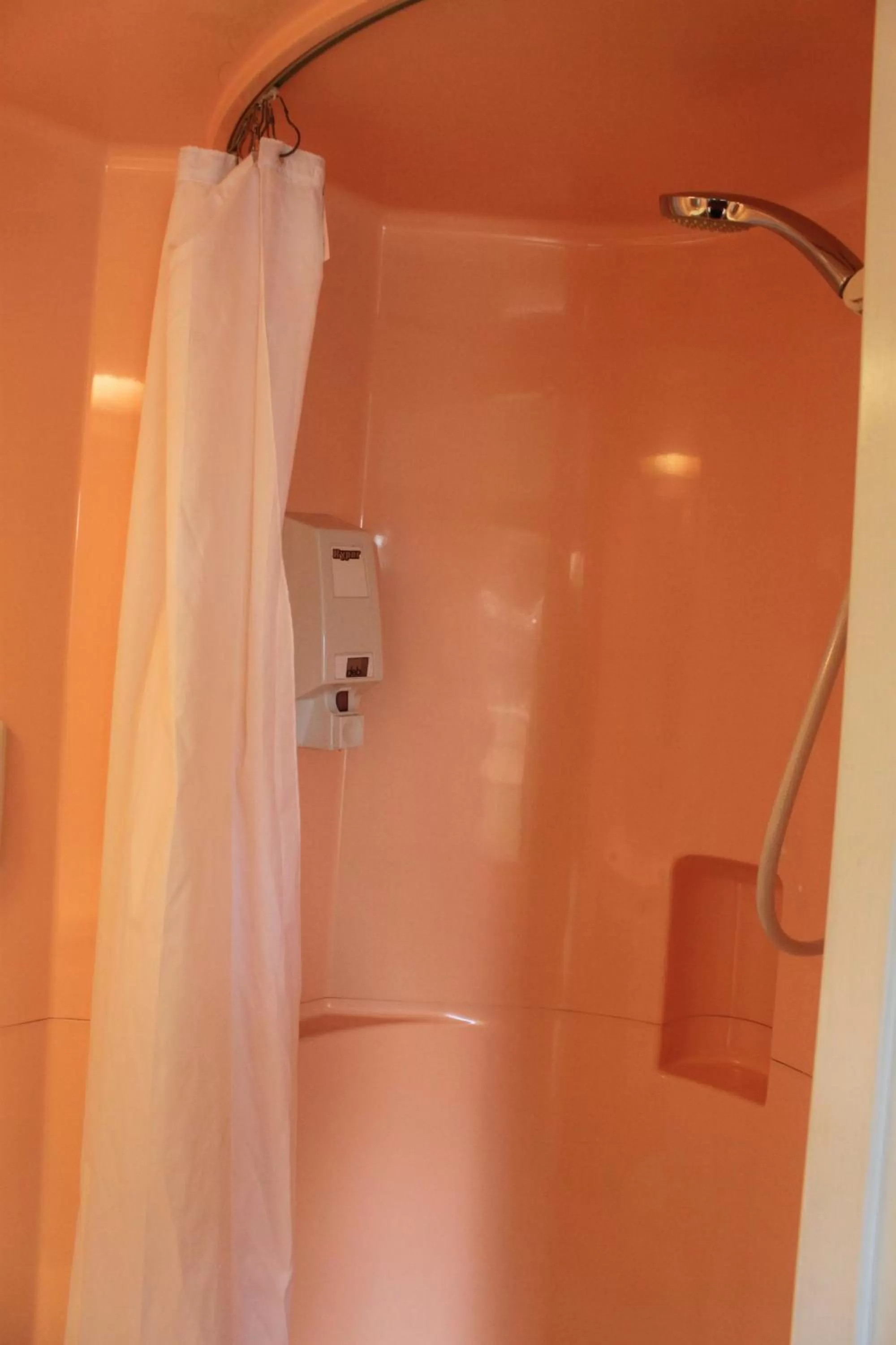 Bathroom in Hôtel Premiere Classe Pamiers