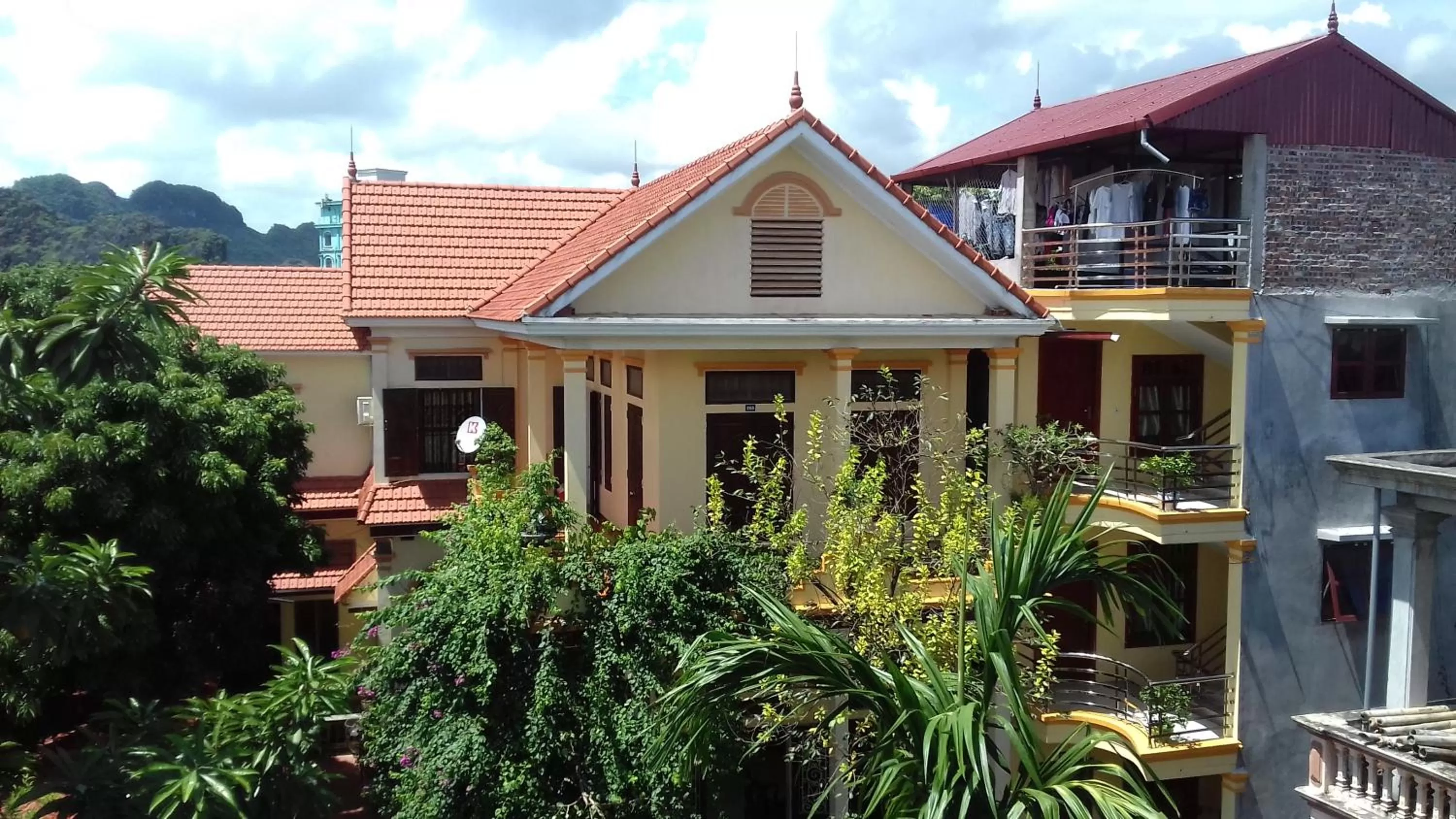 Tam Coc Family Hotel