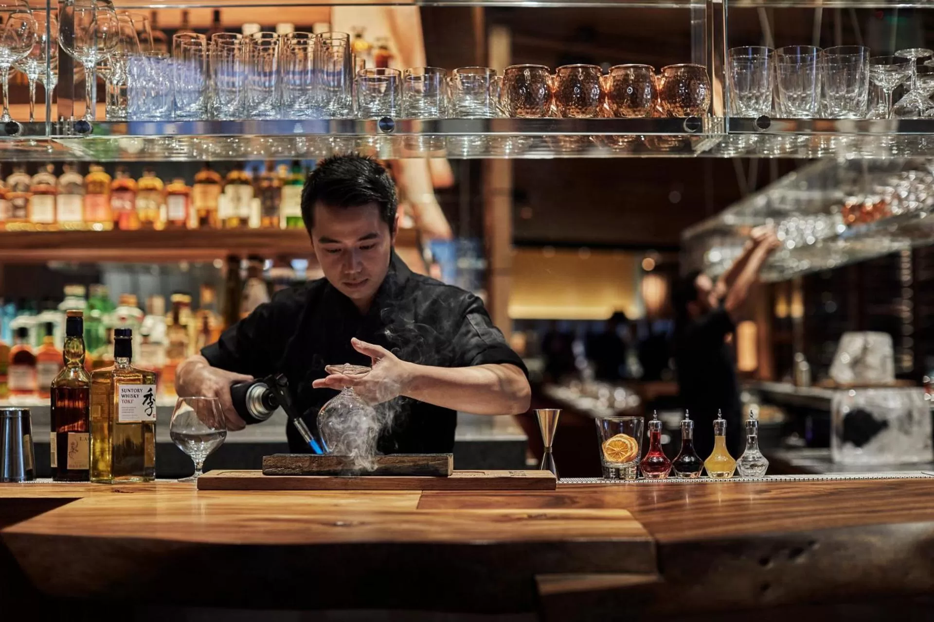 Lounge or bar in Four Seasons Hotel One Dalton Street, Boston