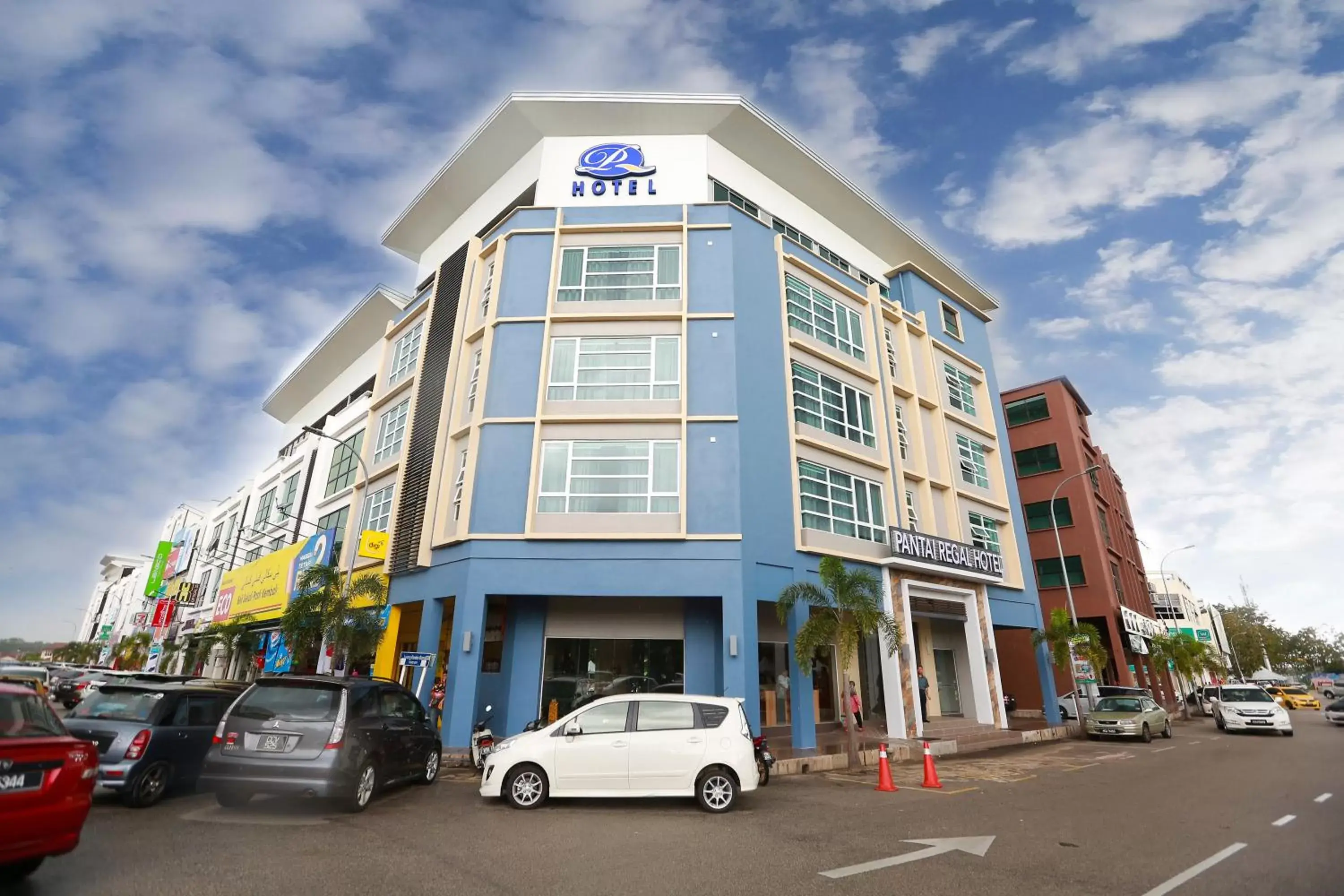 Property building in Pantai Regal Hotel