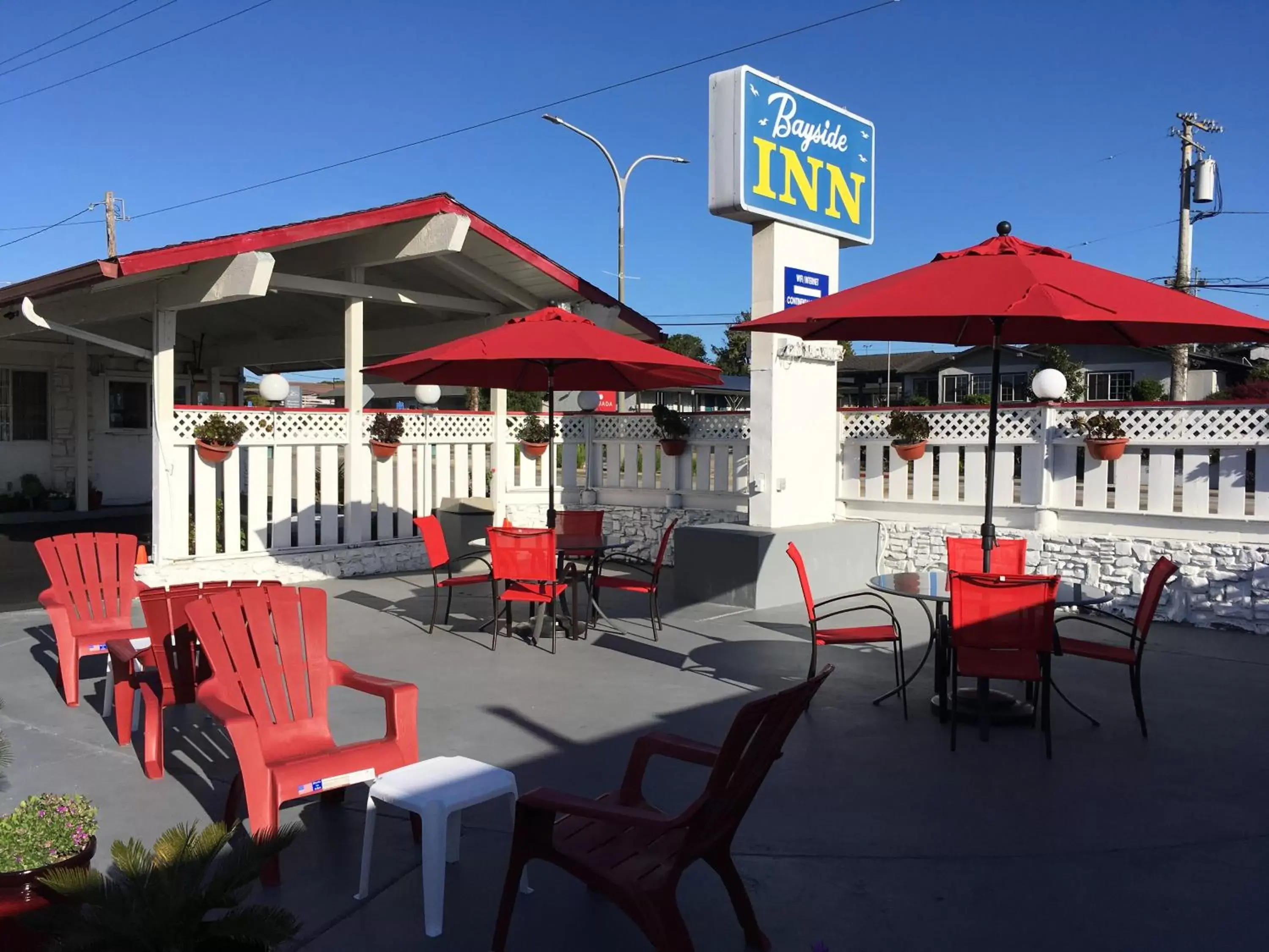 Patio, Restaurant/Places to Eat in Bayside Inn