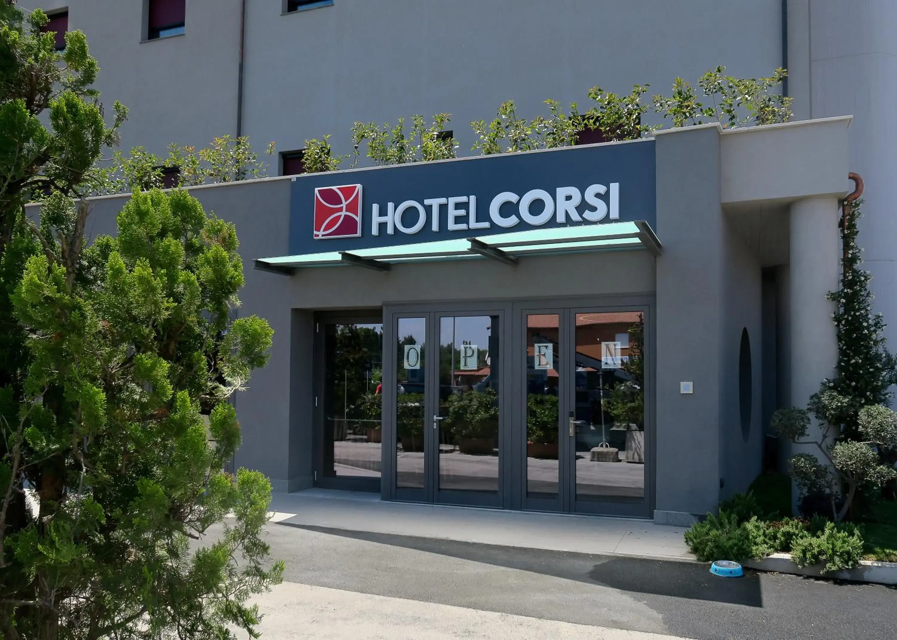 Facade/entrance in Best Western Hotel Corsi