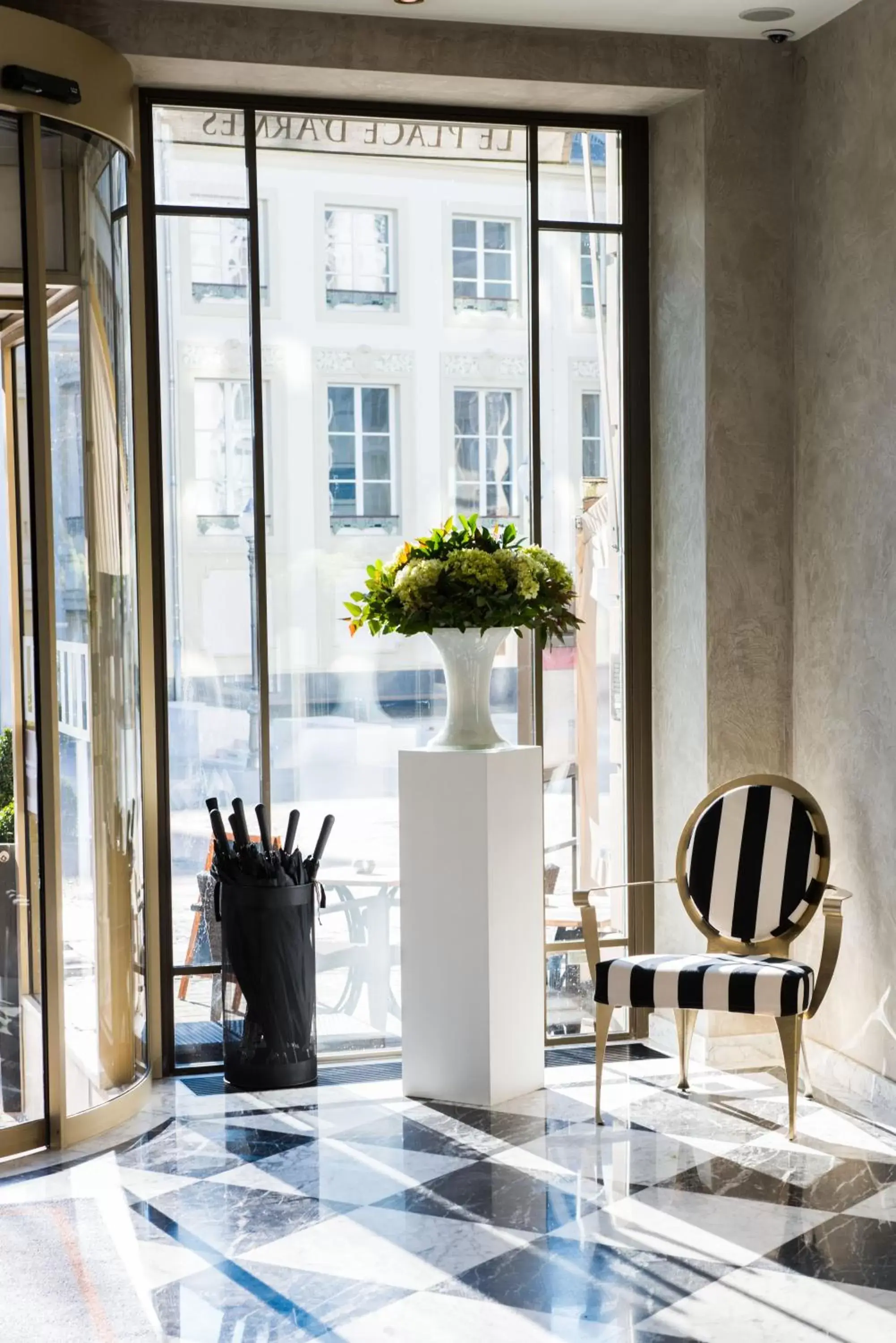 Lobby or reception in Hotel Le Place d'Armes