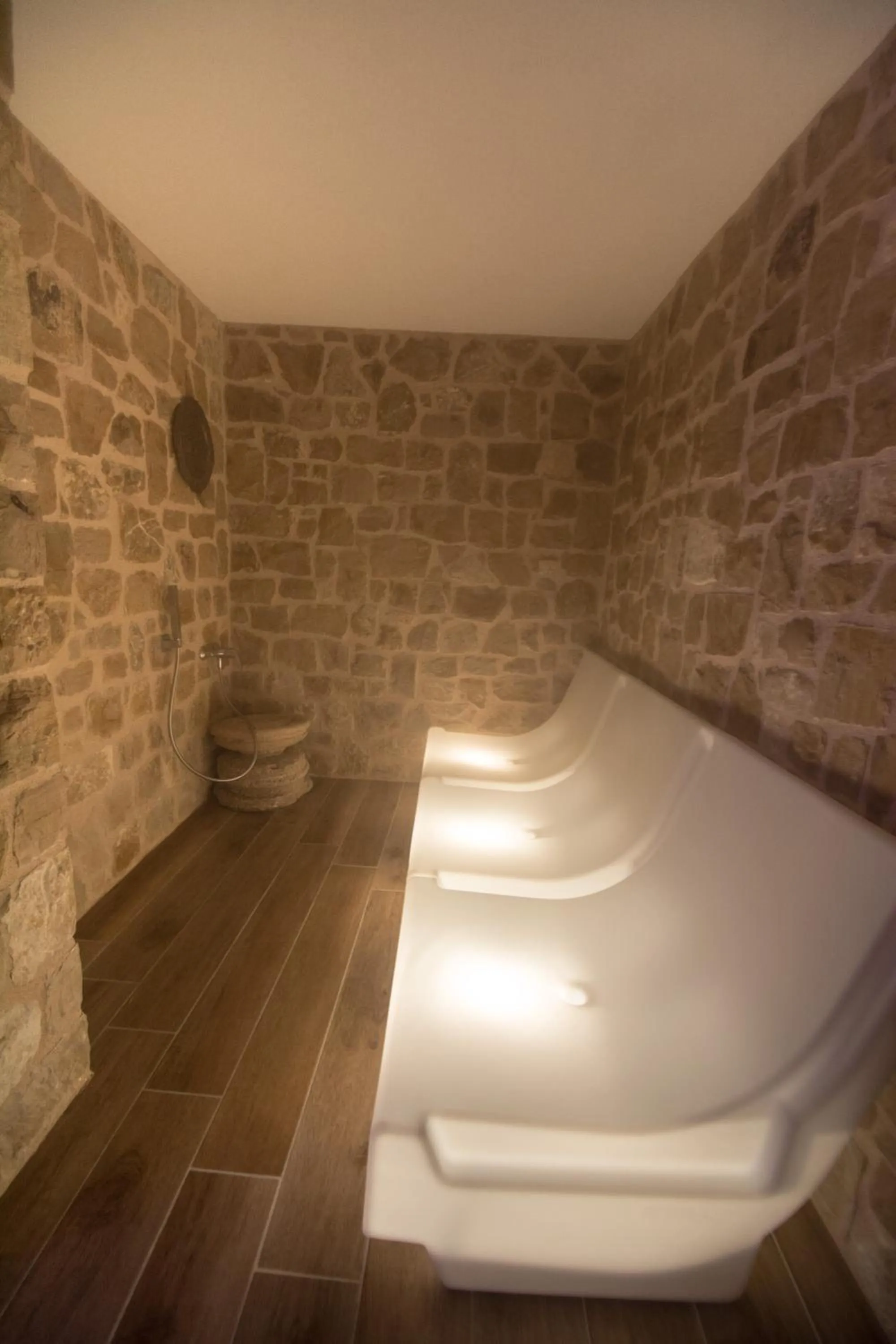 Other in La Bastiglia