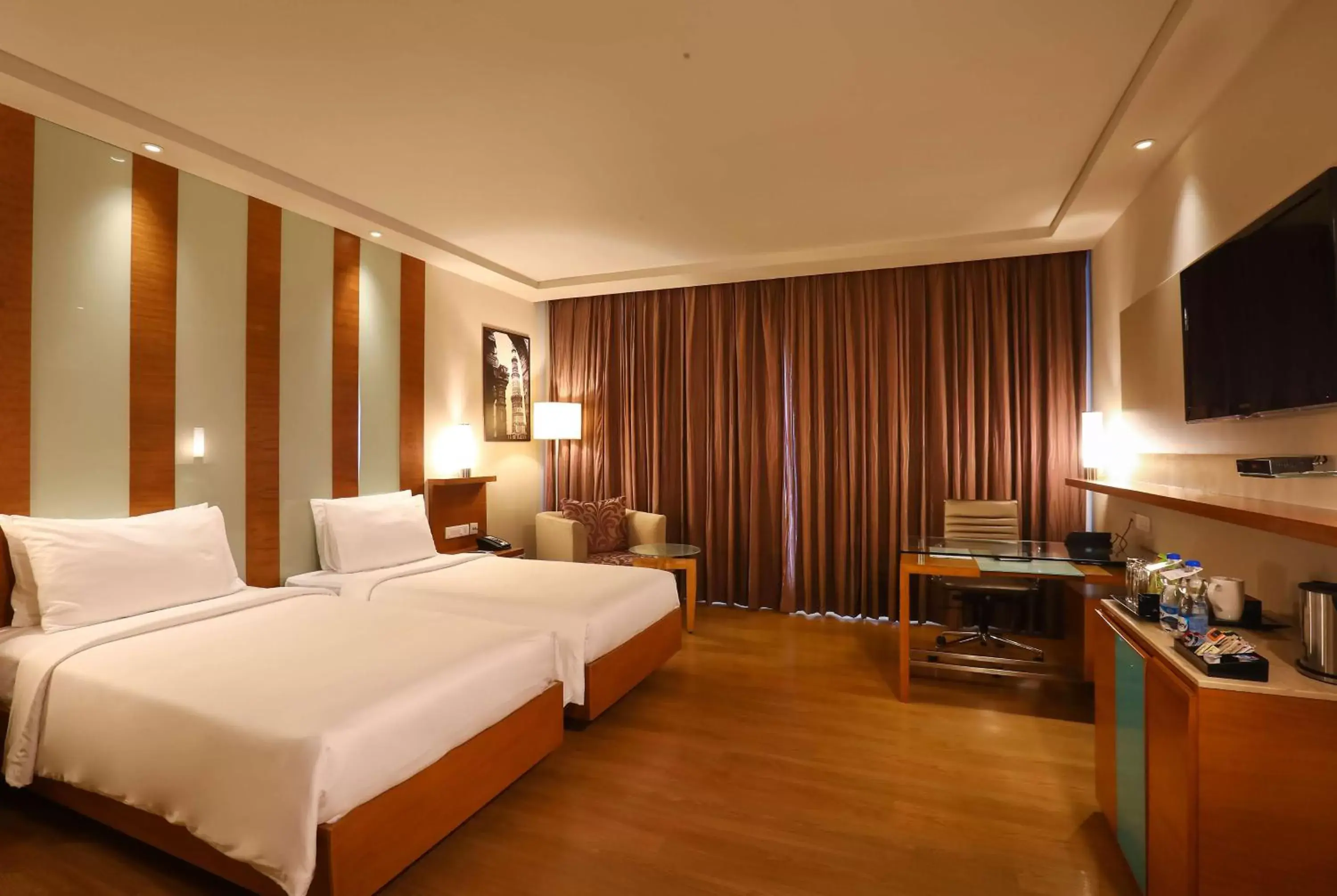 Photo of the whole room in Radisson Blu Hotel Chennai City Centre